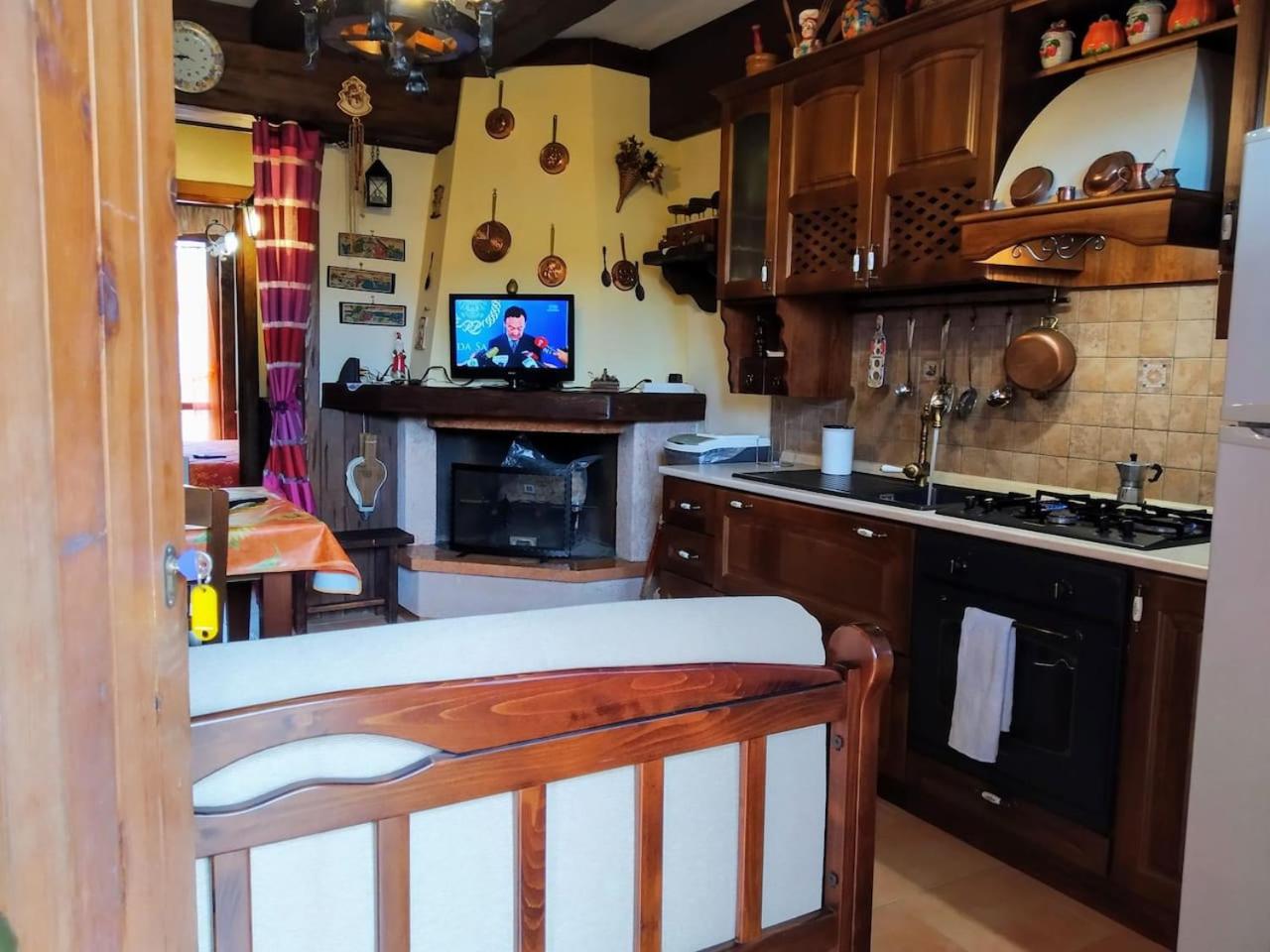 One-Bedroom Apartment with Garden - Photo 8