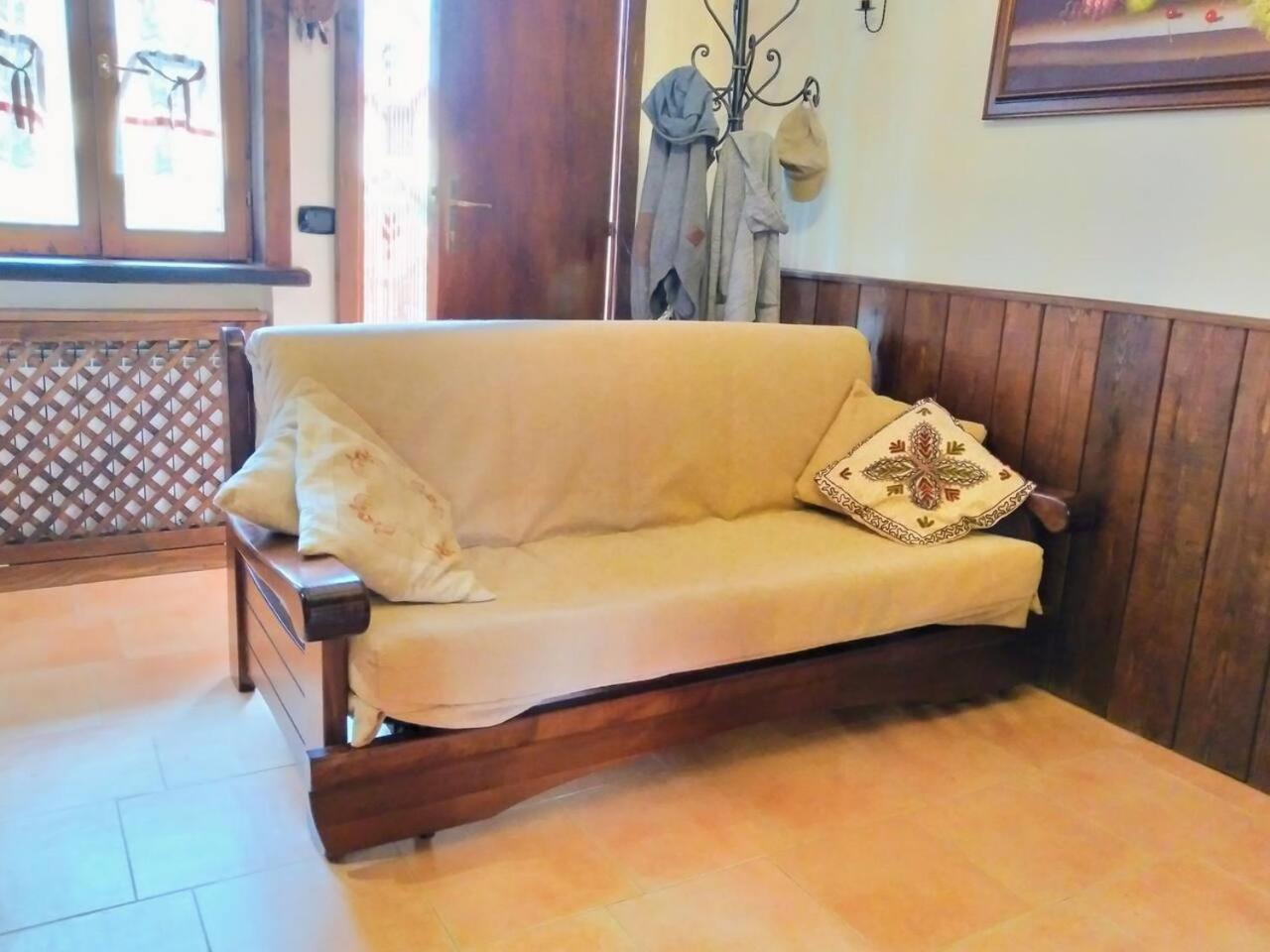 One-Bedroom Apartment with Garden - Photo 6