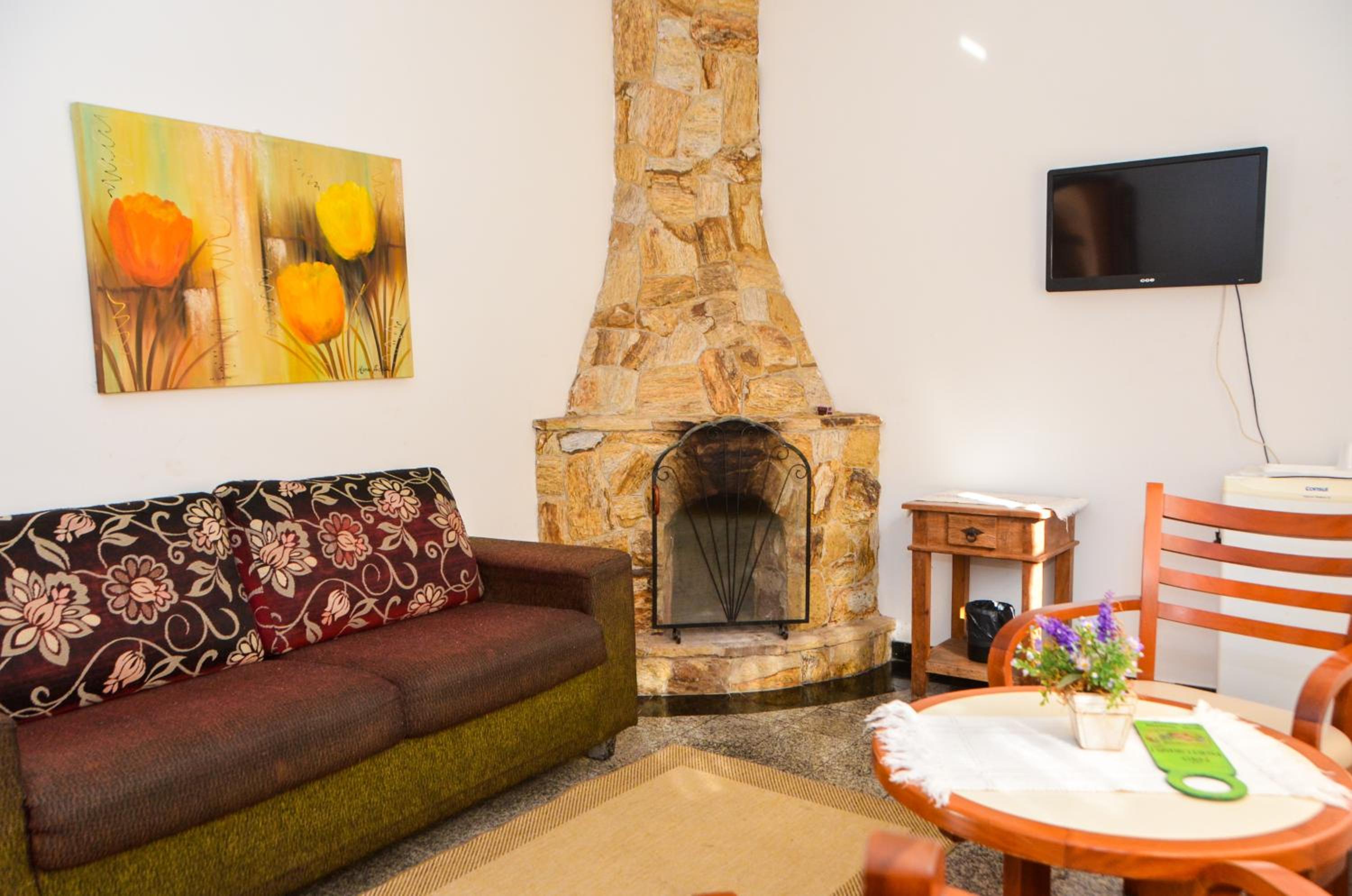 Deluxe Chalet photo 2
