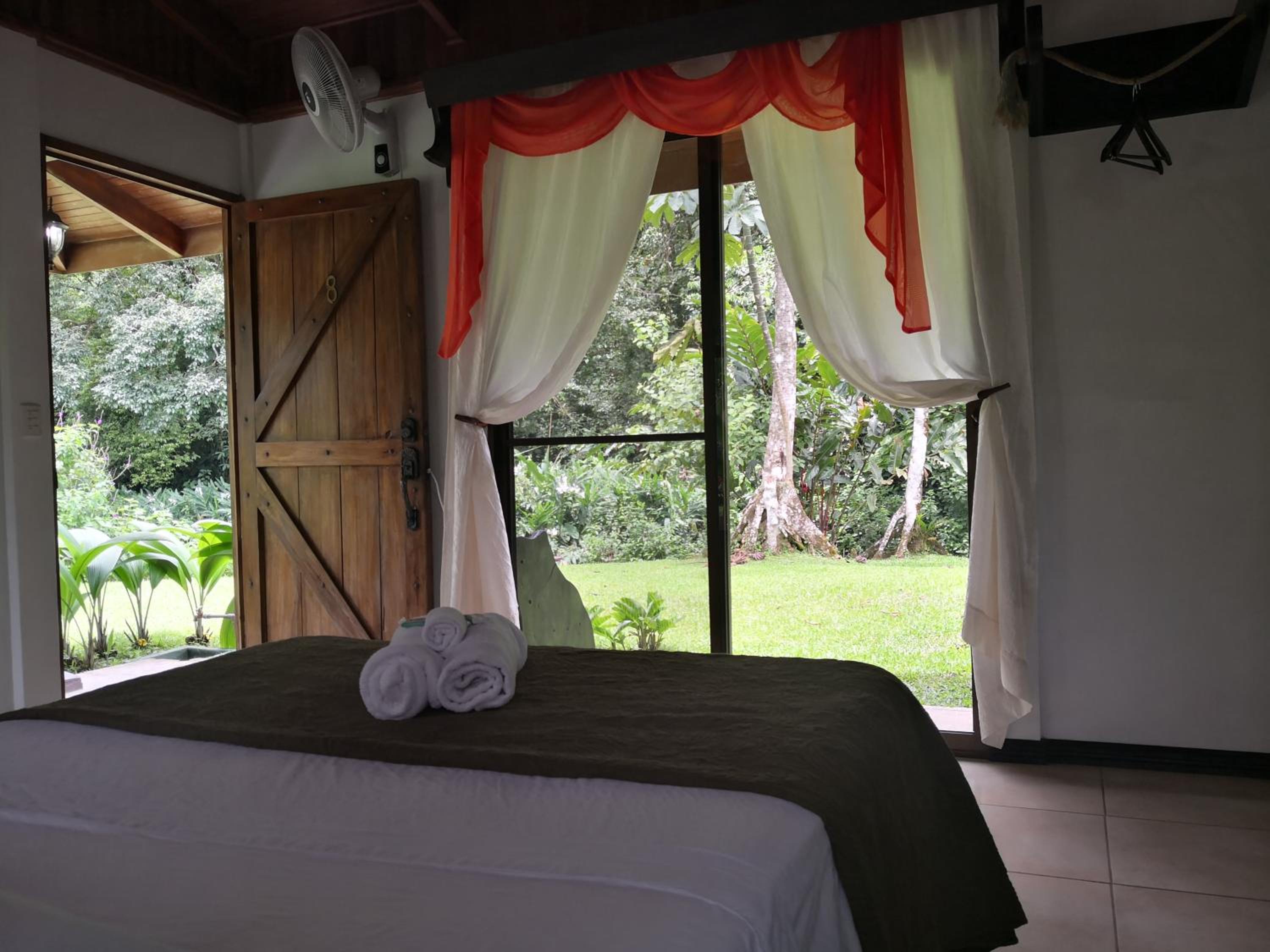 Bungalow photo 1