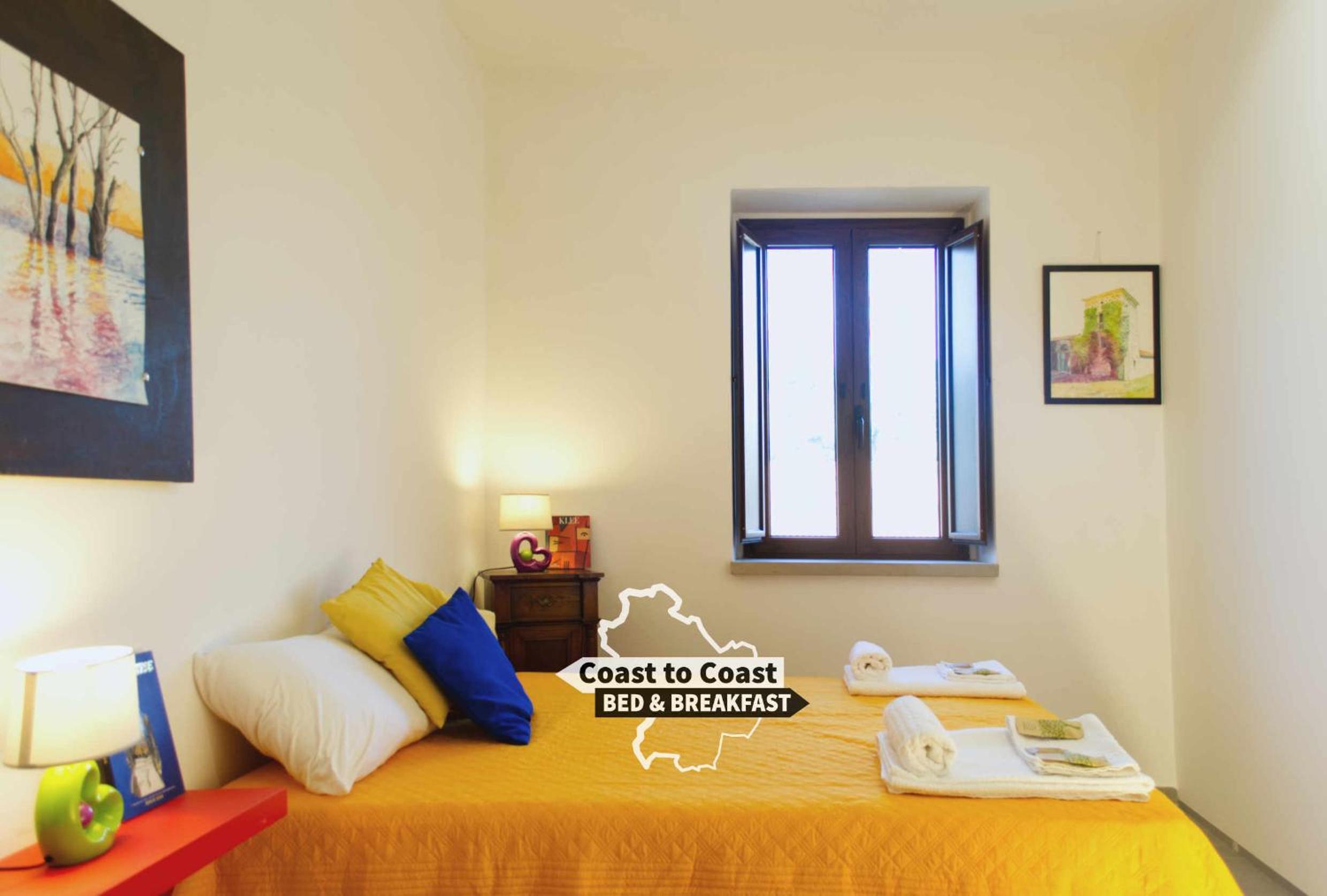 Double Room with Private Bathroom - Photo 1
