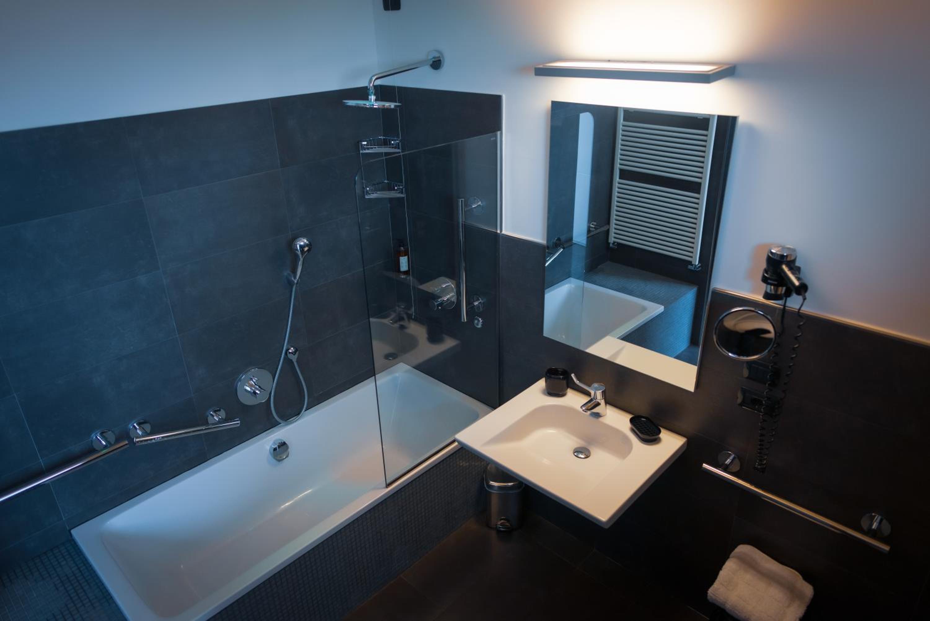 Junior Suite with Sea View - Photo 4