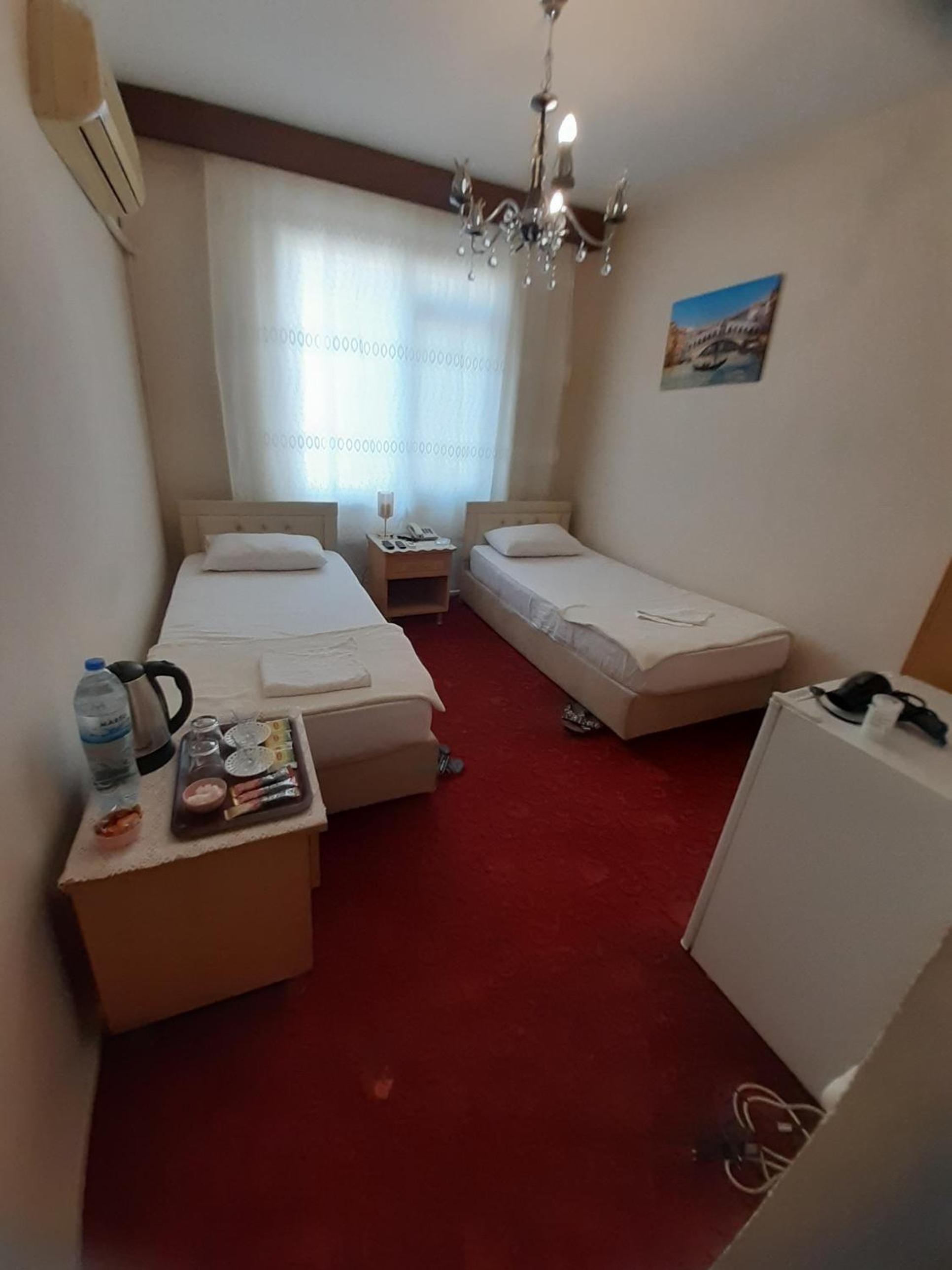 Economy Double Room - Photo 5