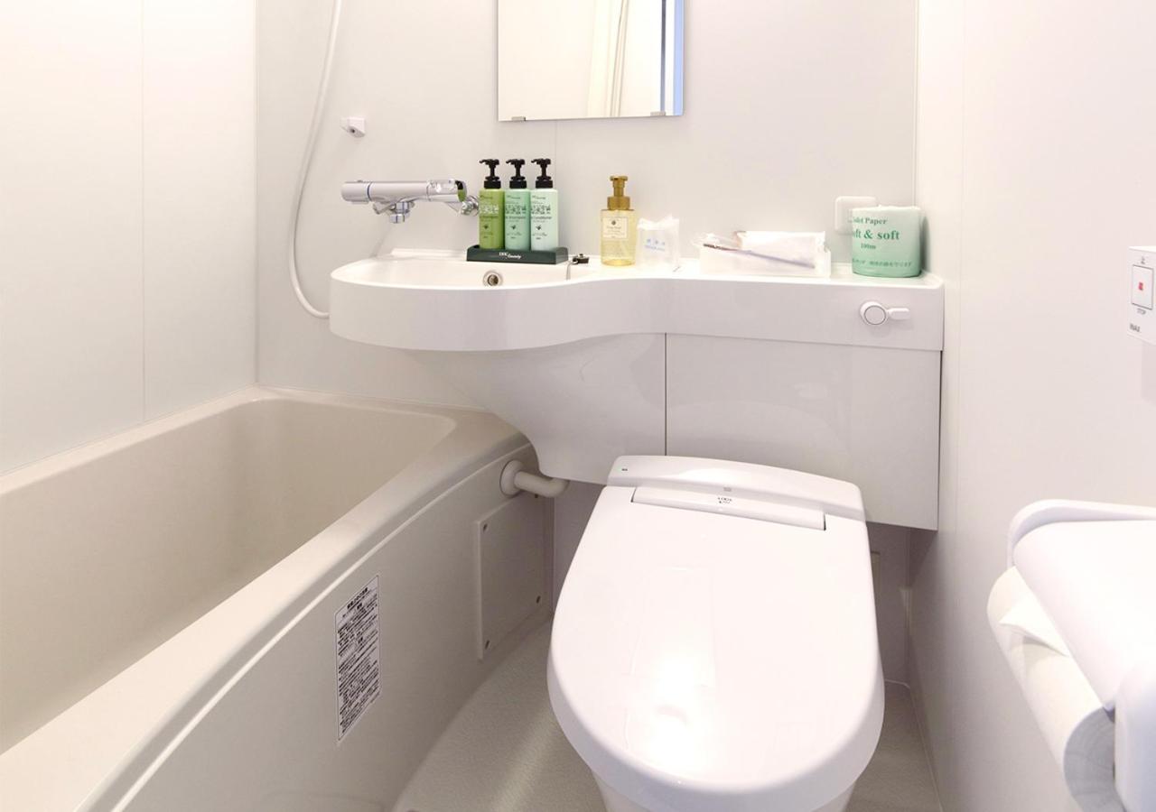 Double Room - Non-Smoking  - Photo 23