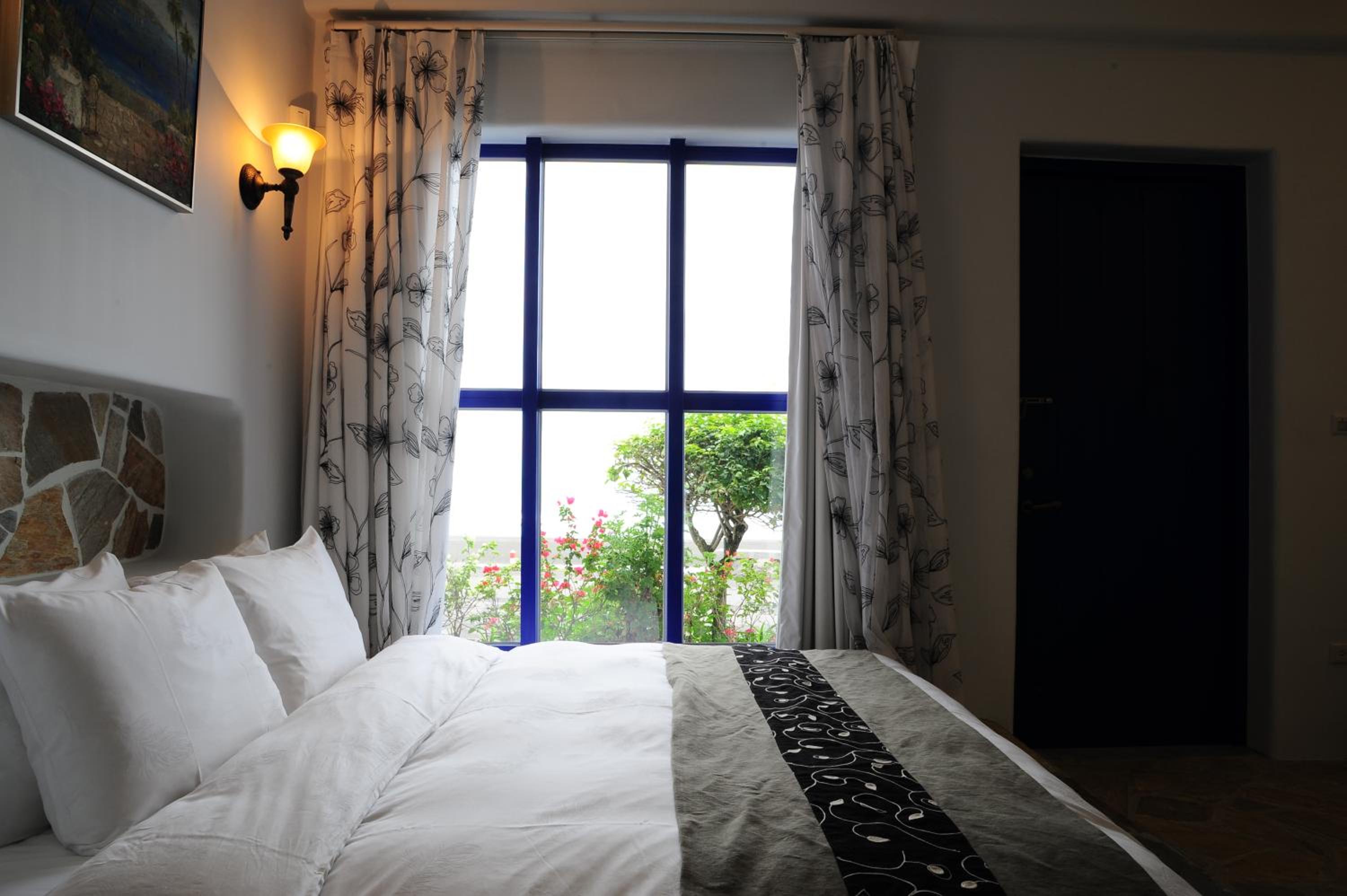 Budget Double Room - Photo 4