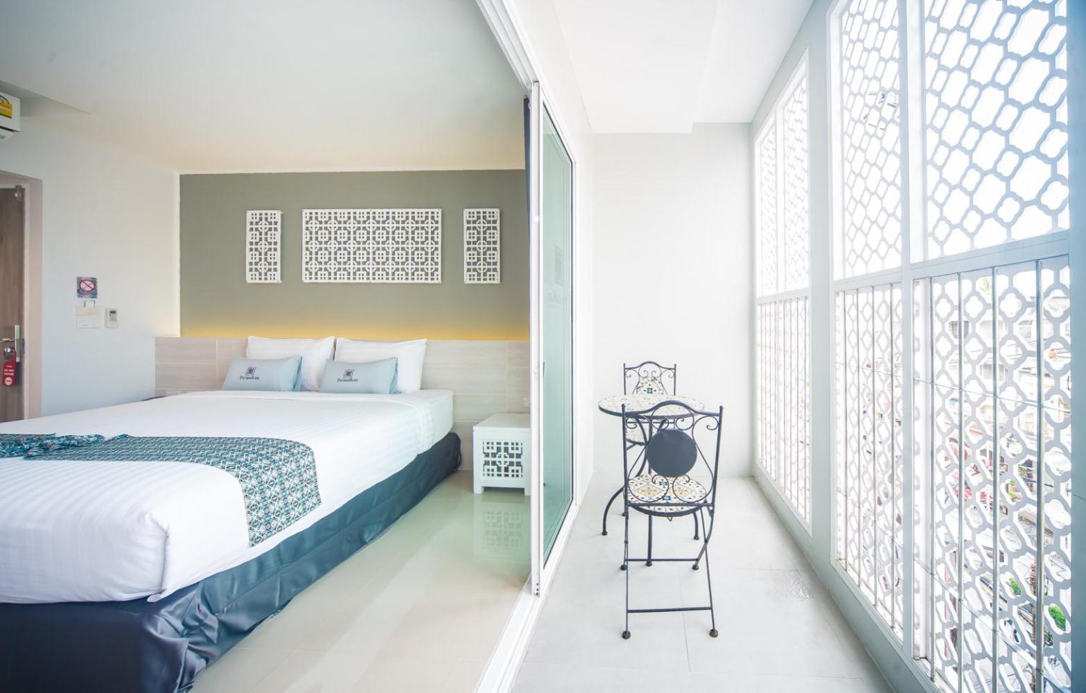 Deluxe Double Room - Photo 7