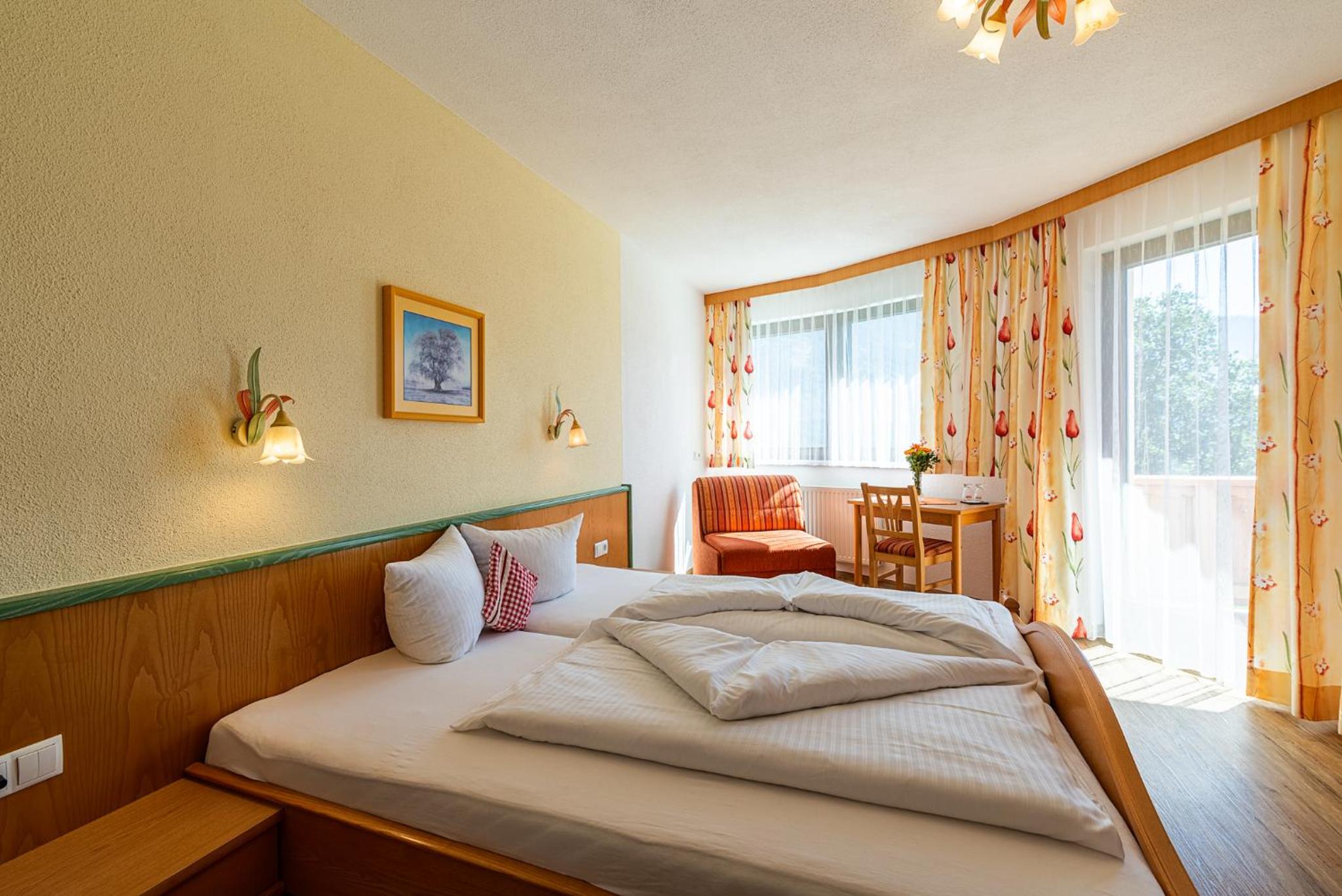 Double Room with Mountain View