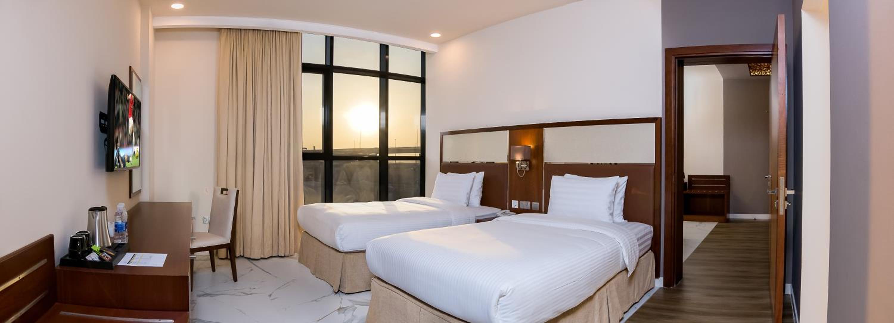 Standard Twin Room - Photo 1