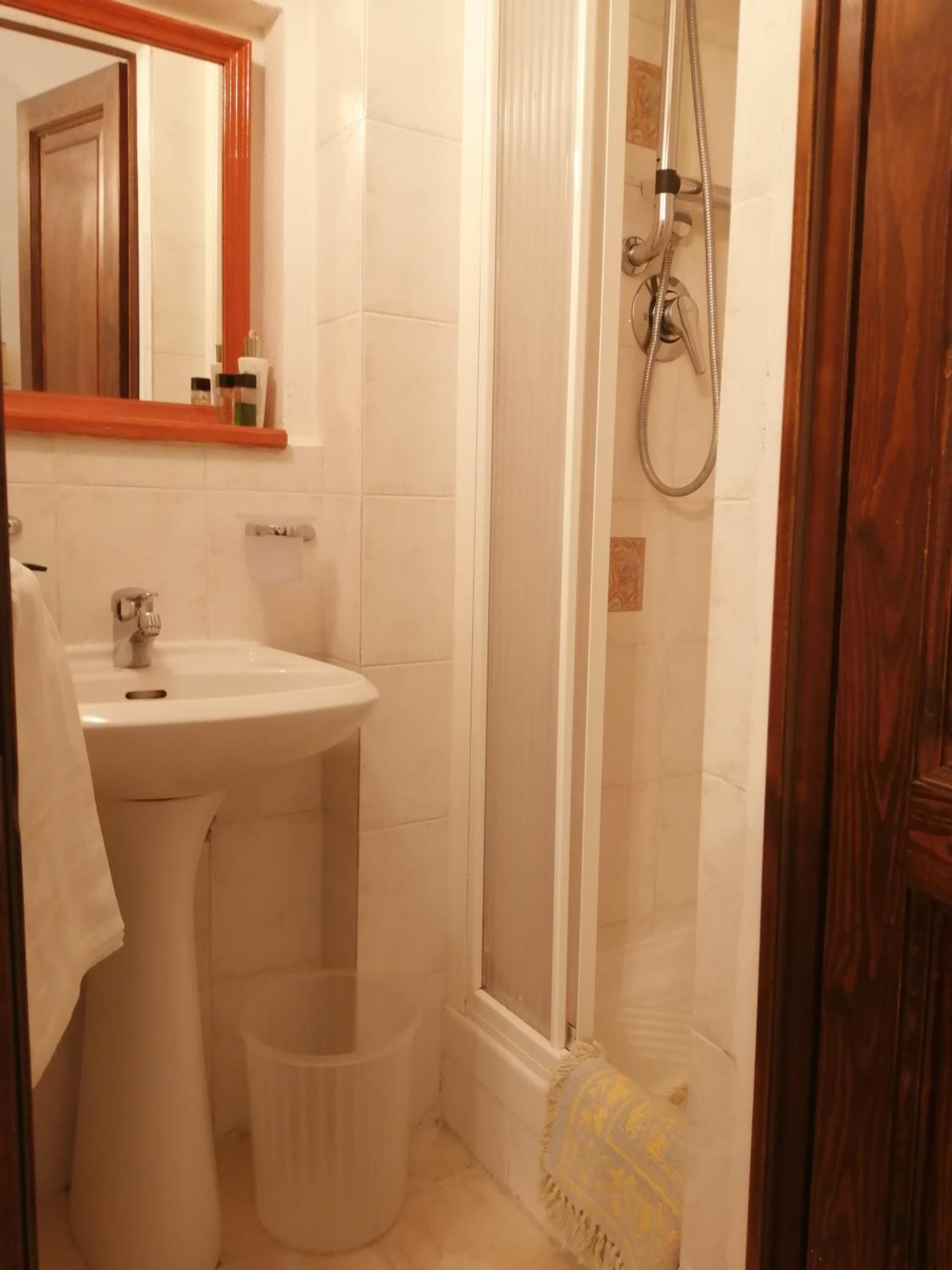 One-Bedroom Apartment - Photo 20