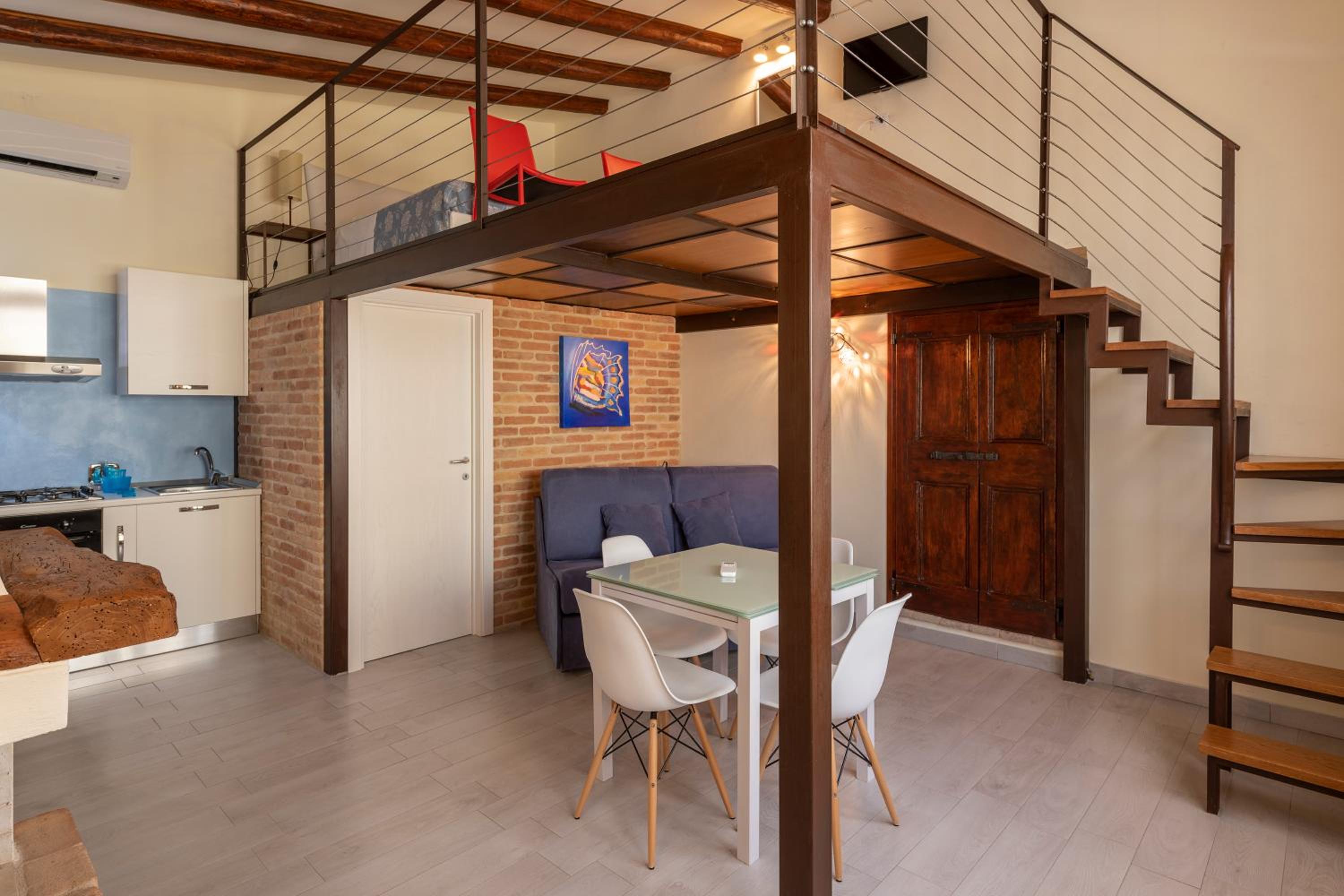 Studio Apartment