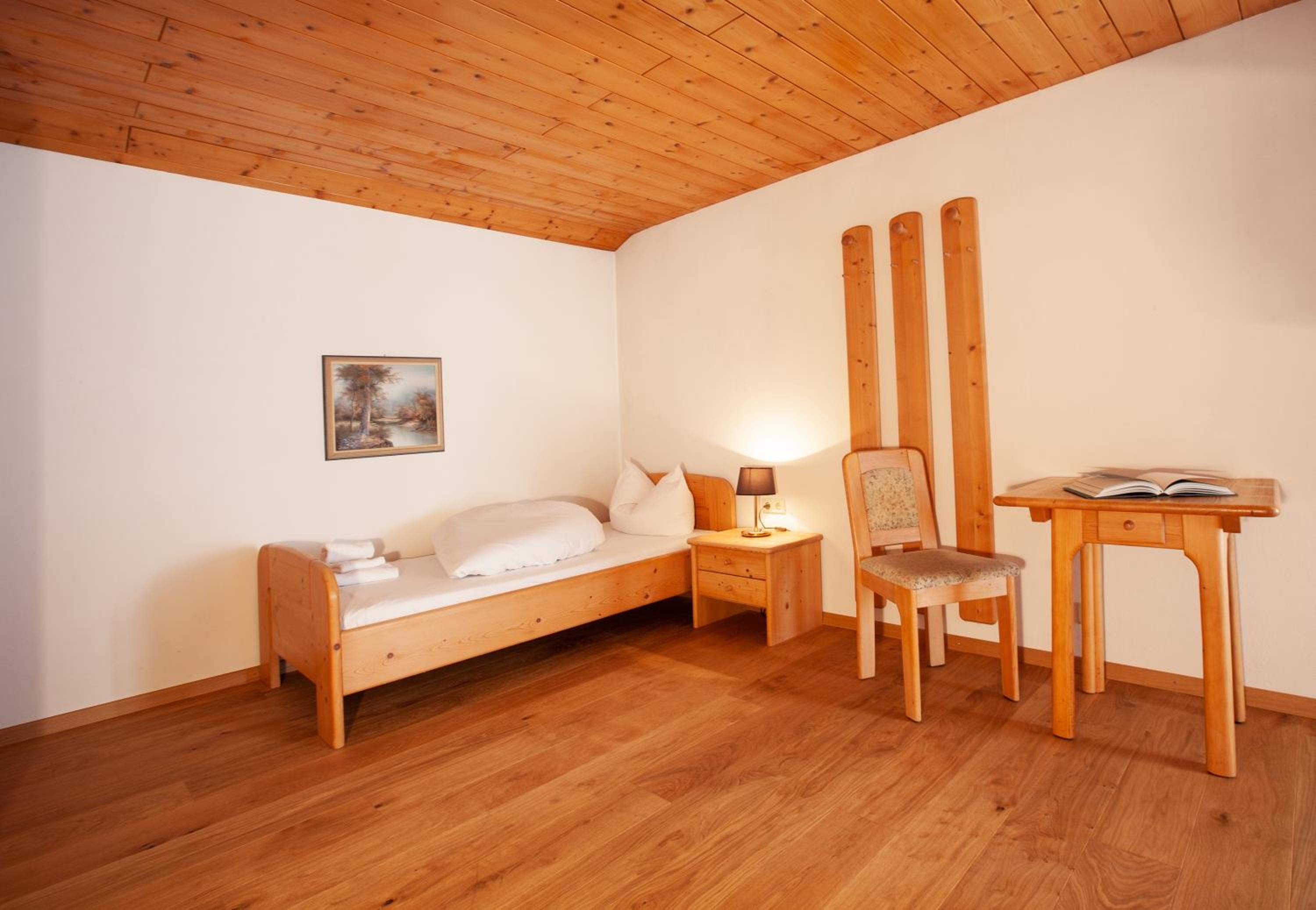 Apartment with Mountain View photo 3