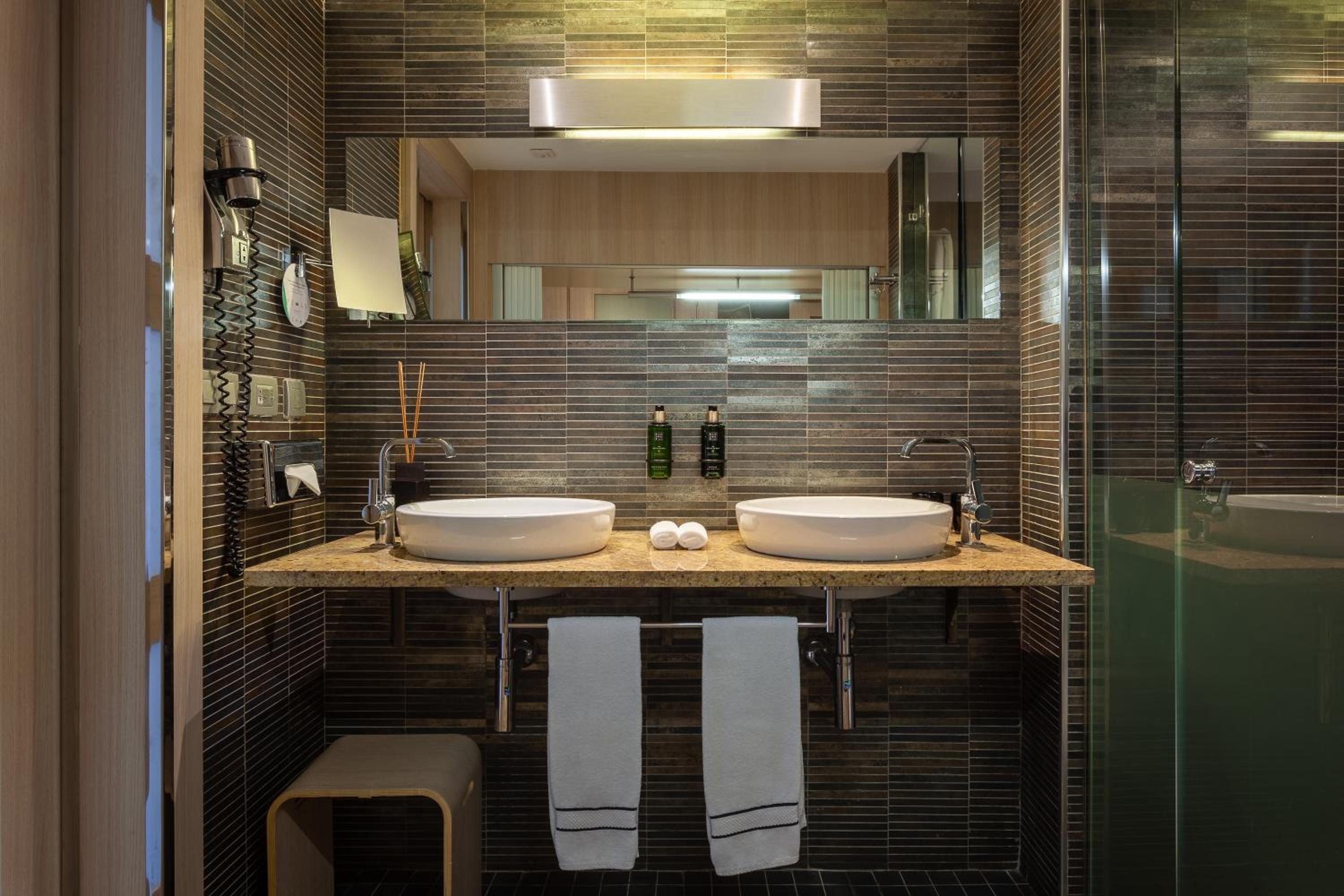 The Level Melia Room with Terrace - Photo 9