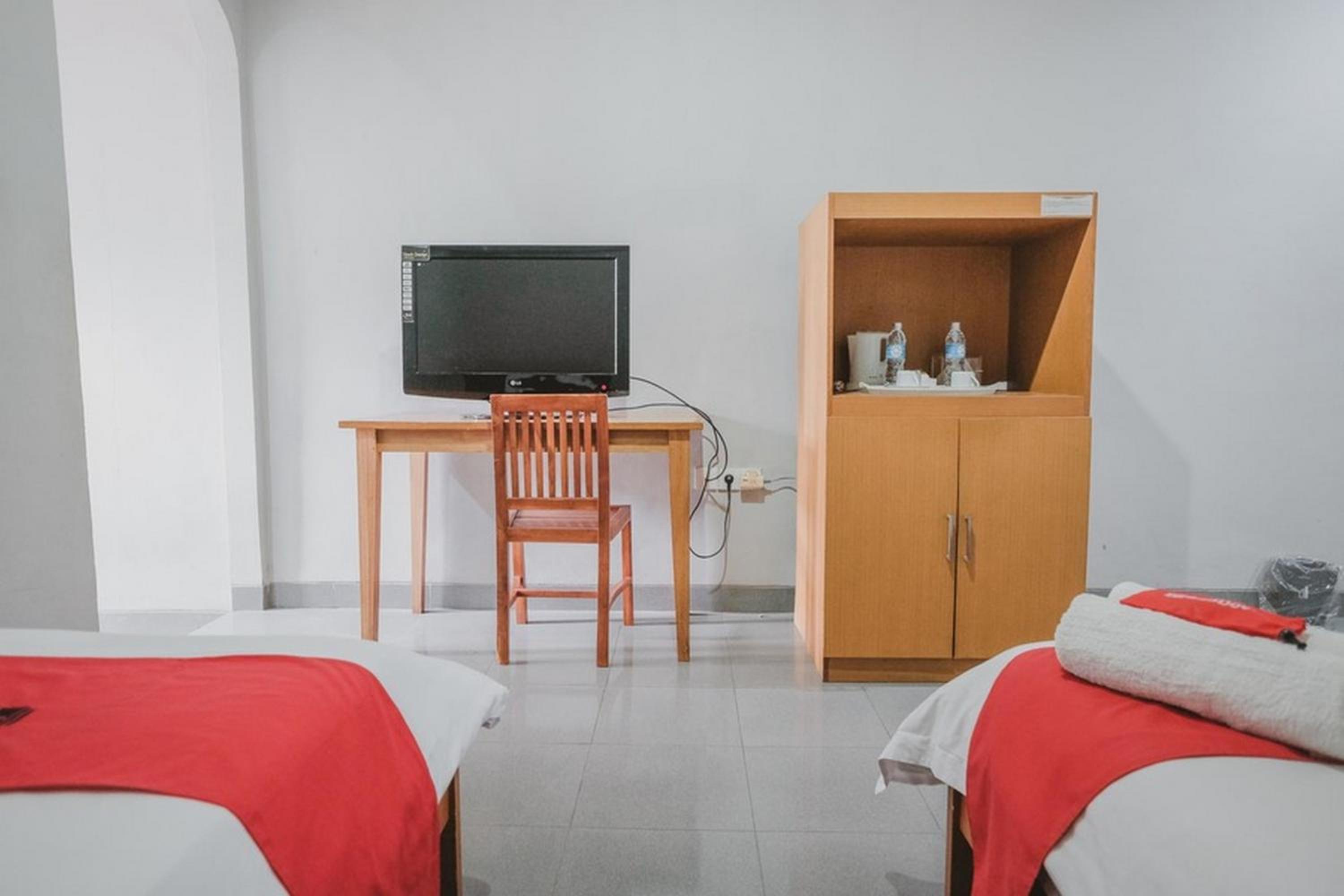 Twin Room - Photo 4