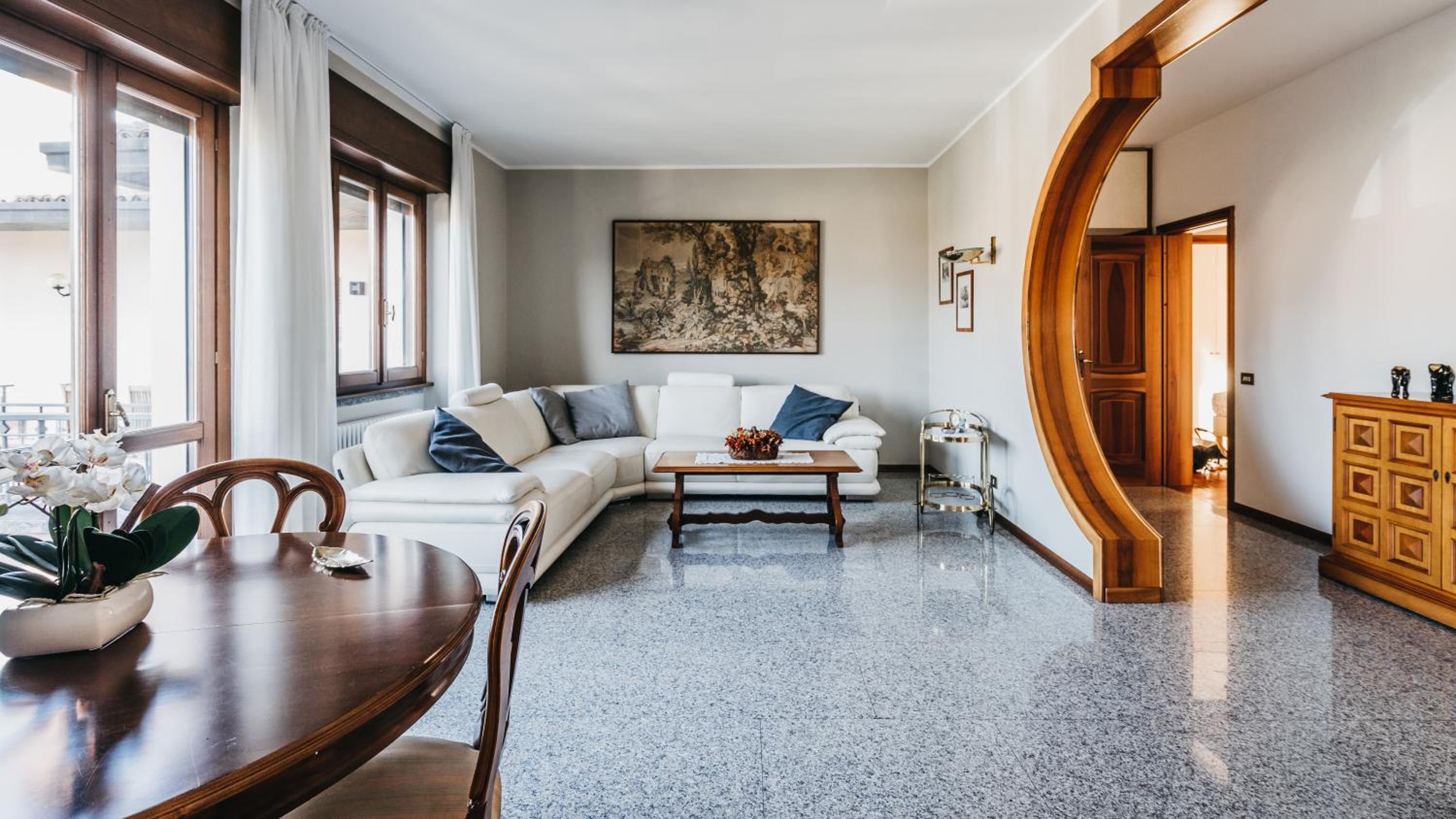 Two-Bedroom Apartment with Lake View
