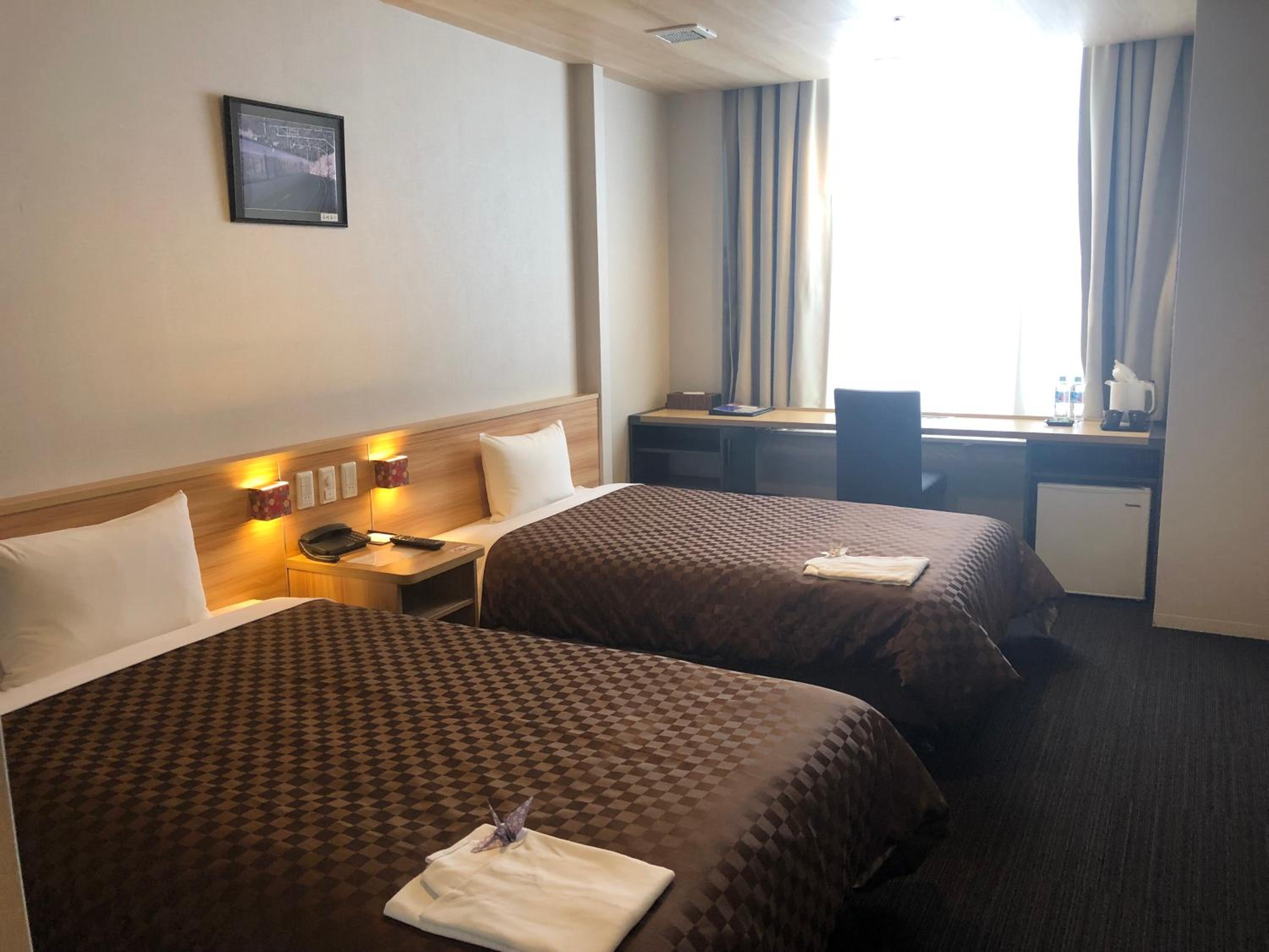 Twin Room - Photo 7