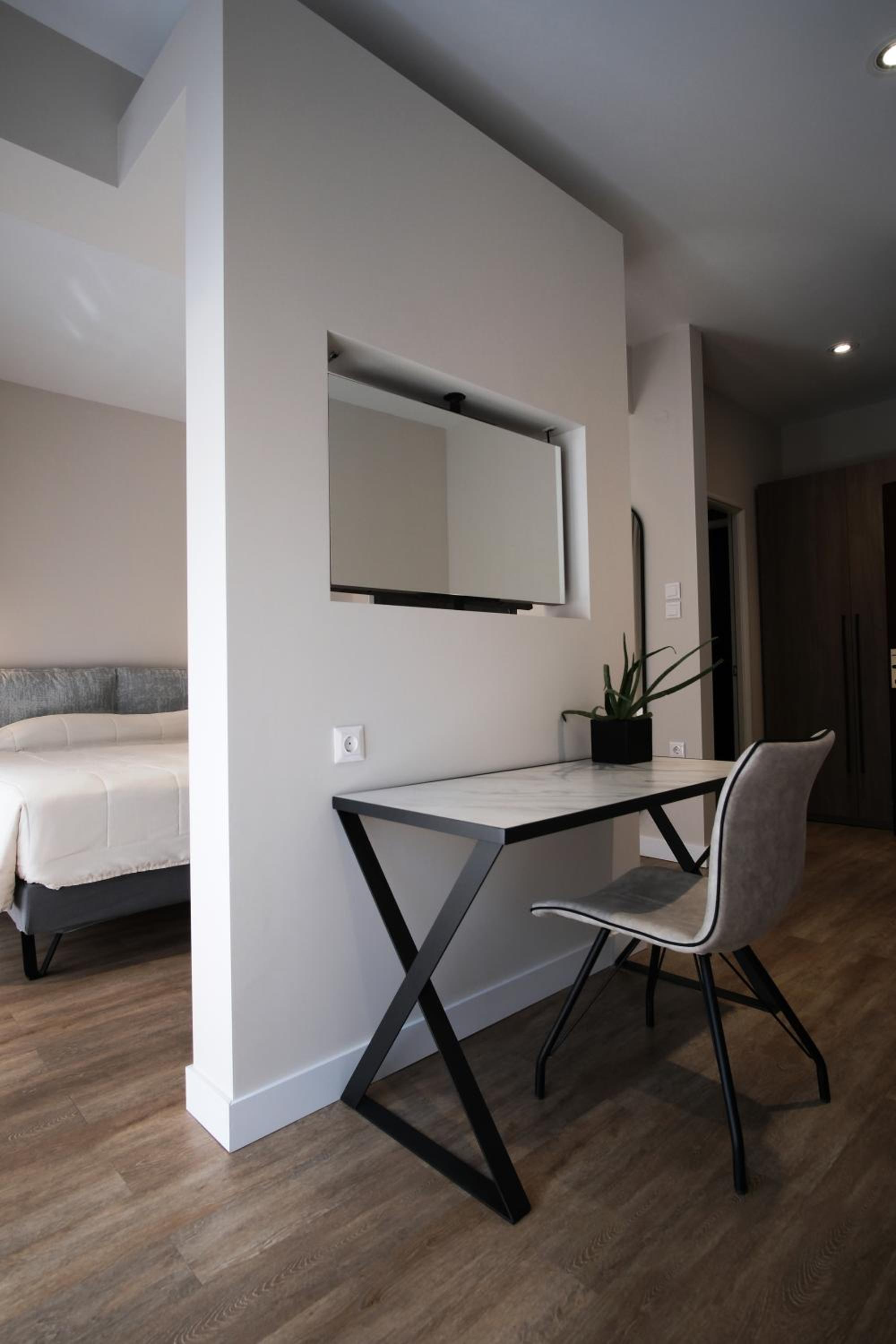 Suite with City View photo 2