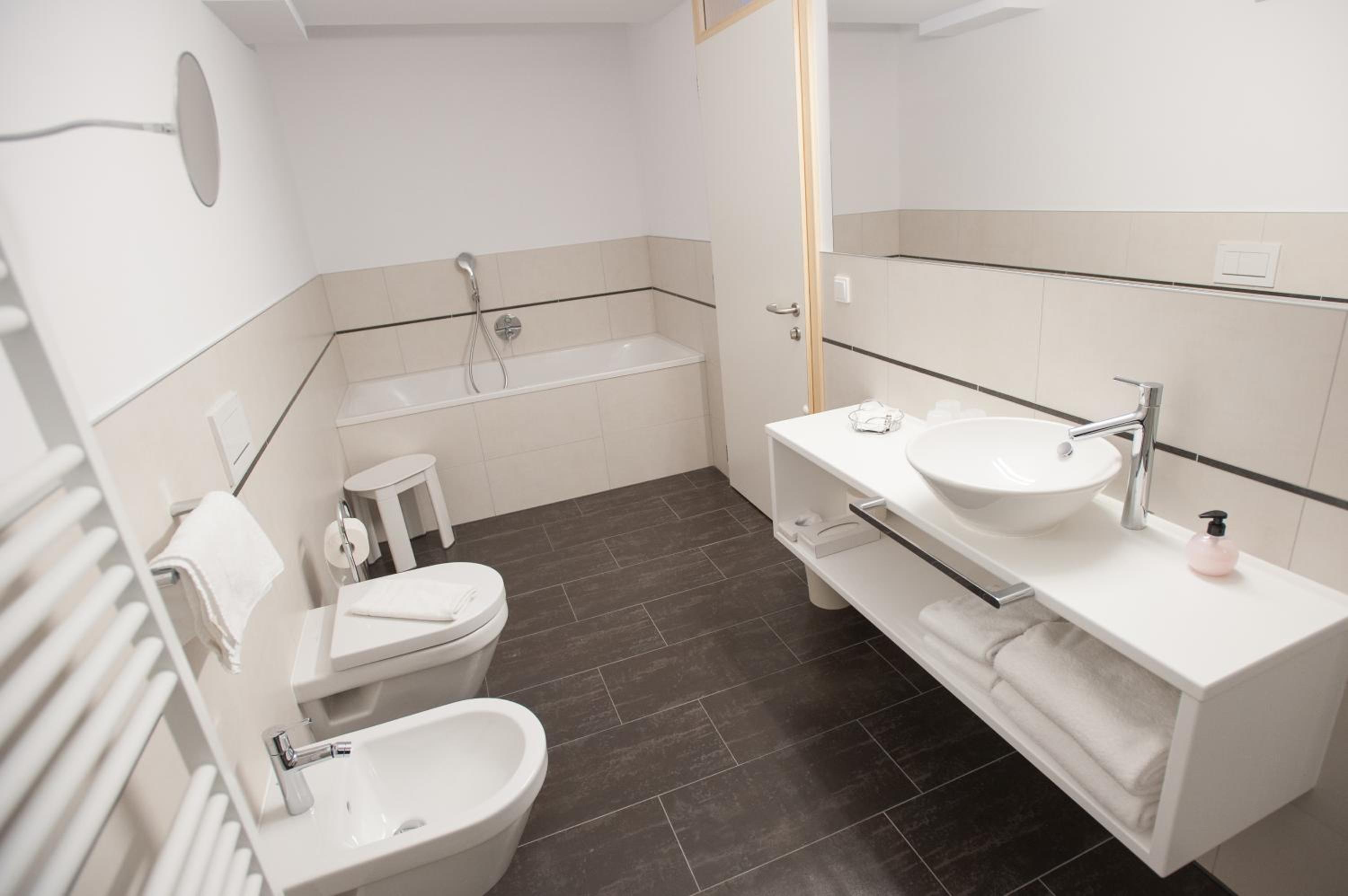 Executive Double or Twin Room - Photo 6