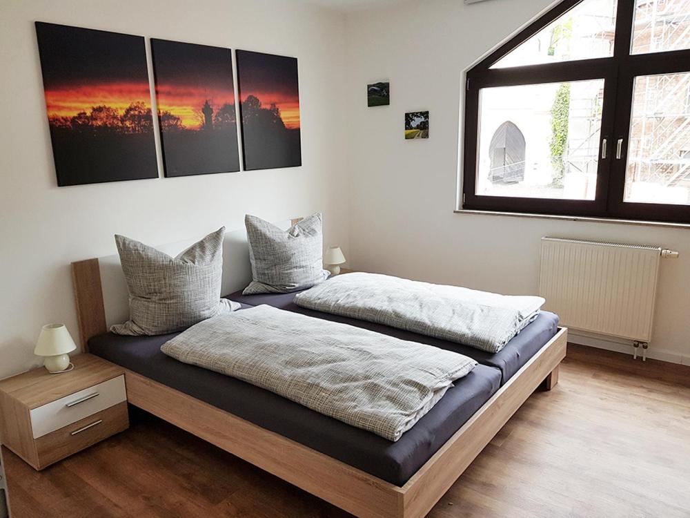 One-Bedroom Apartment - Photo 4