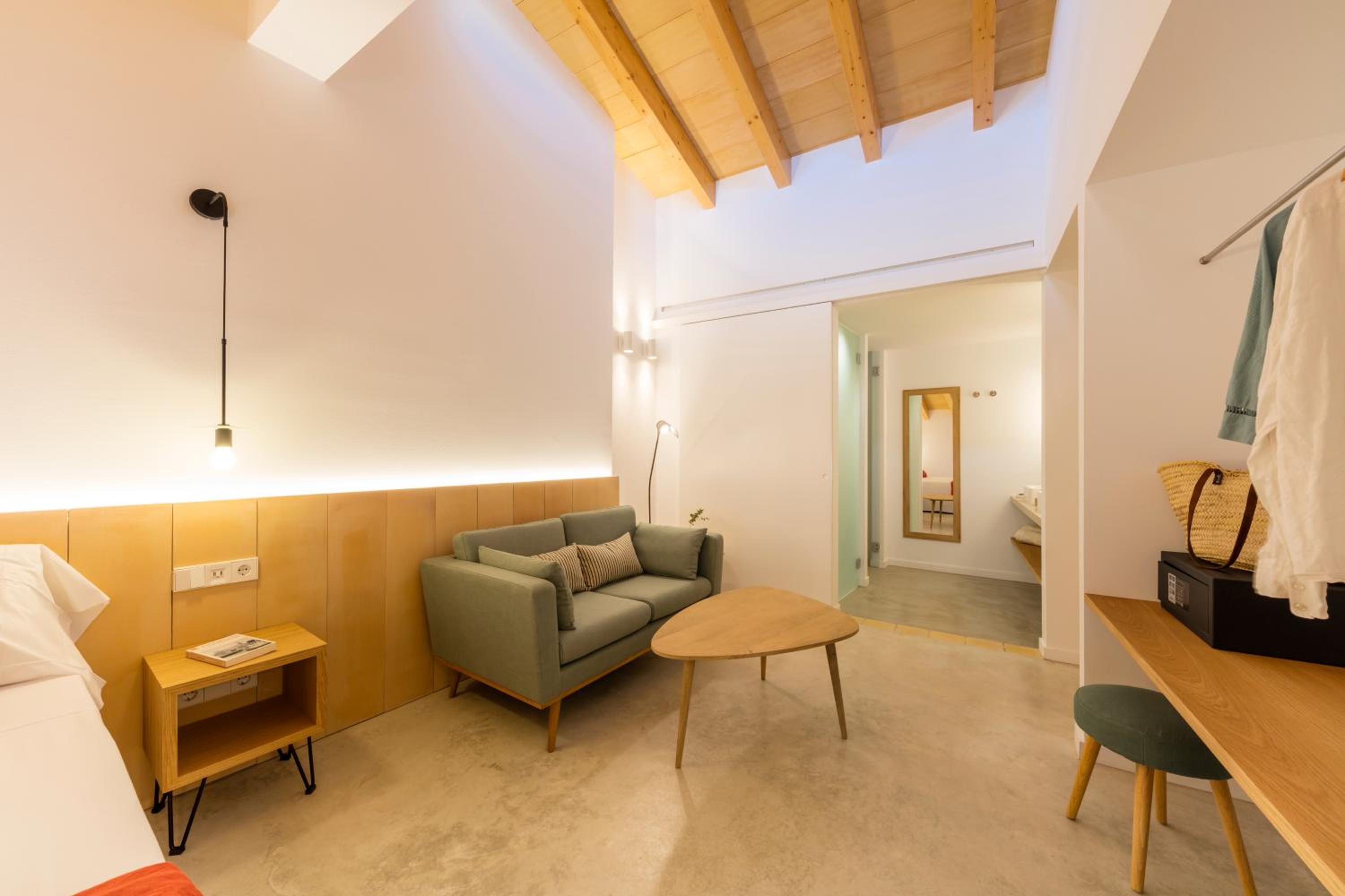 Junior Suite - Photo 11