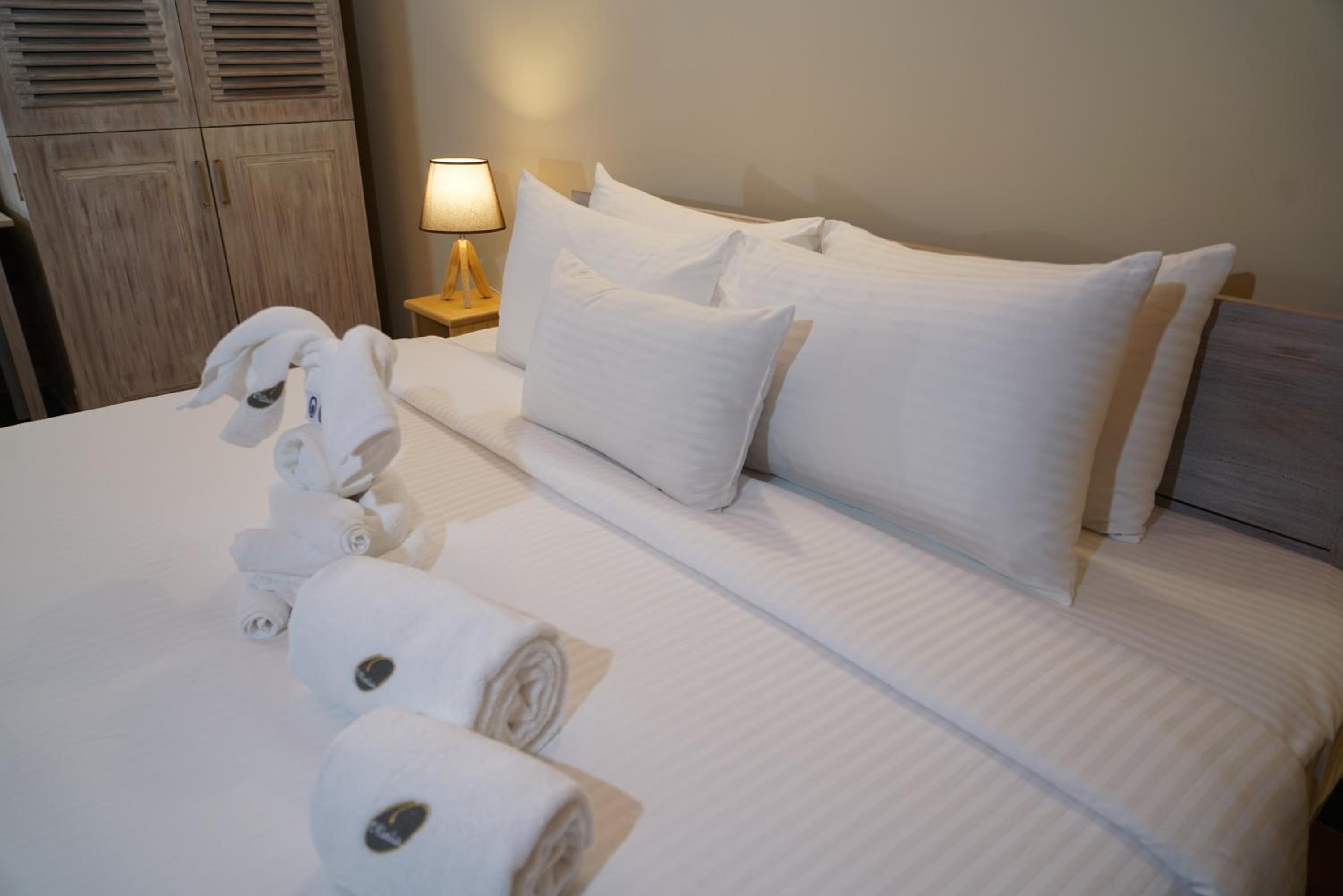 Deluxe Double Room - Photo 5