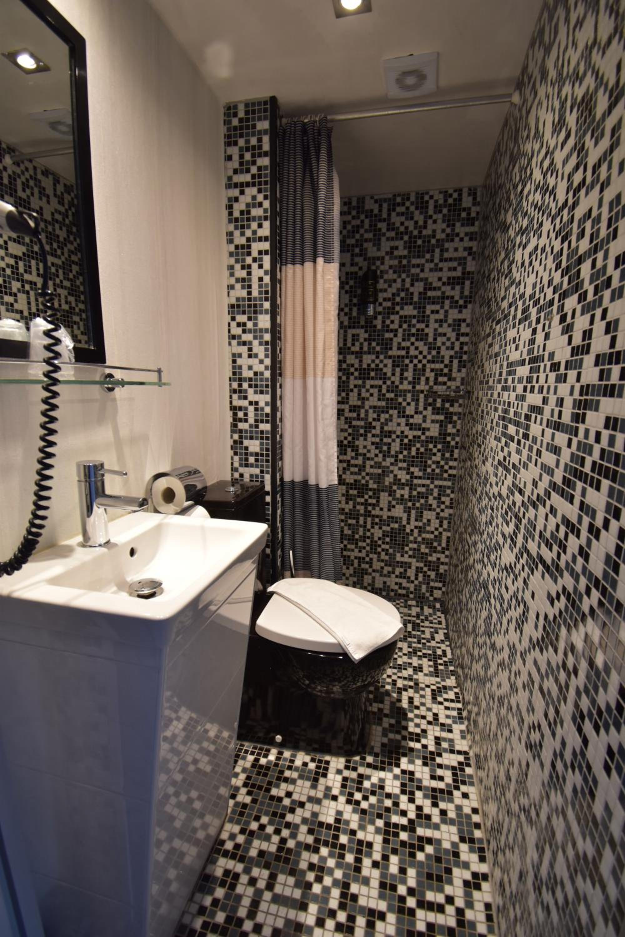 Small Double Room