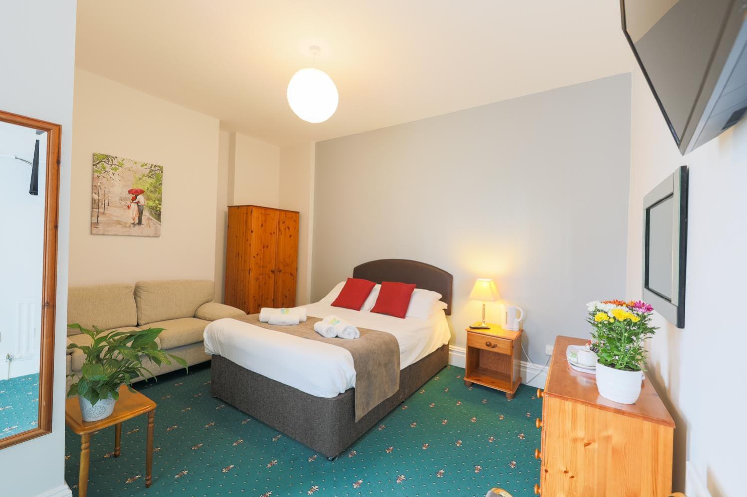 Double Room with Private Bathroom