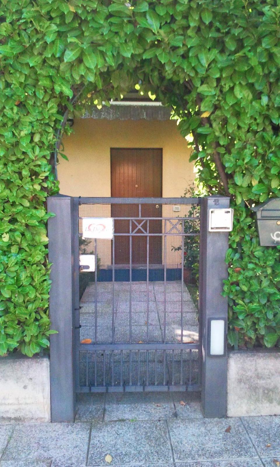 Double or Twin Room with Private Bathroom photo 2