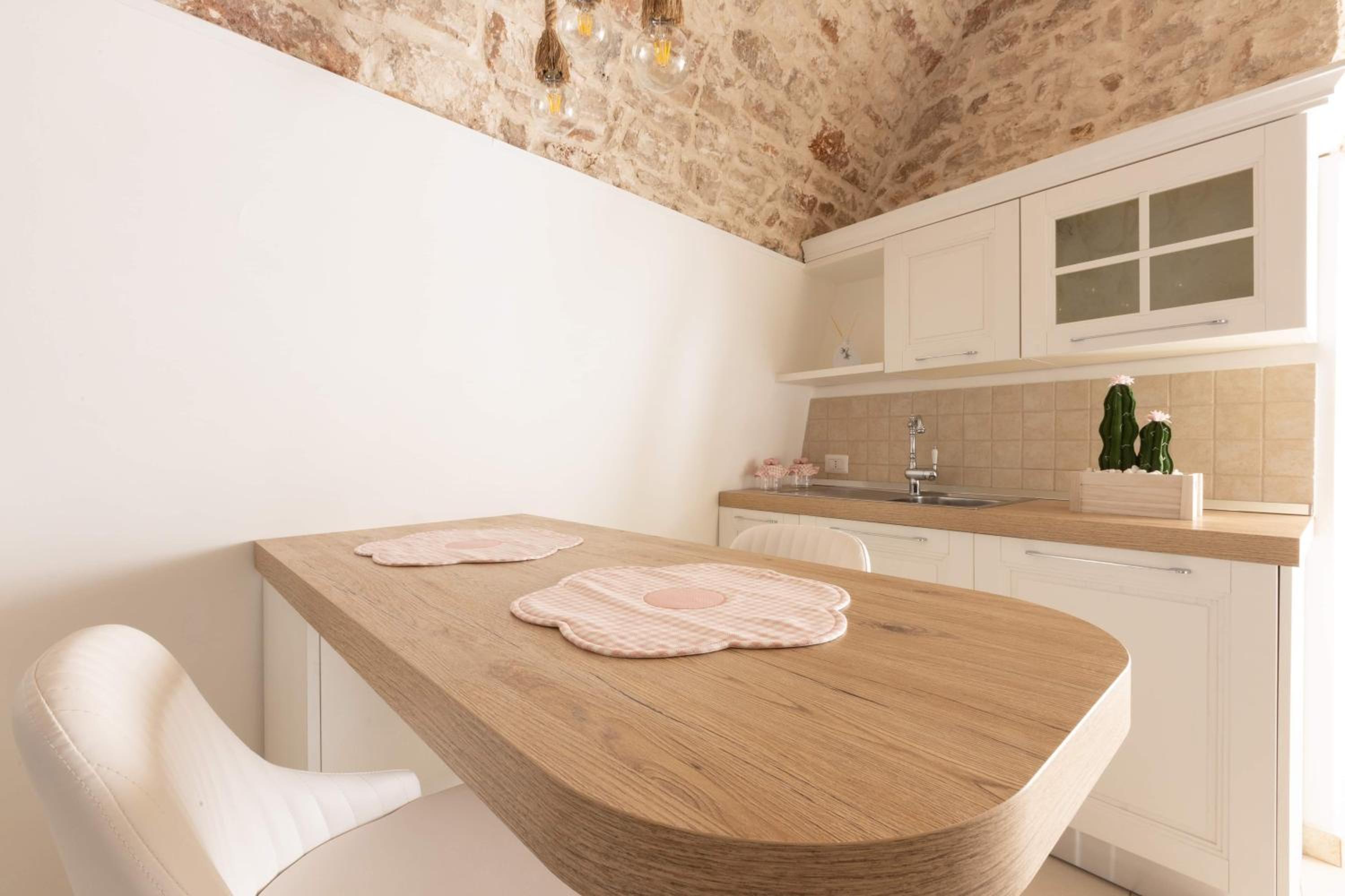 Quadruple Room with Garden View - Photo 22