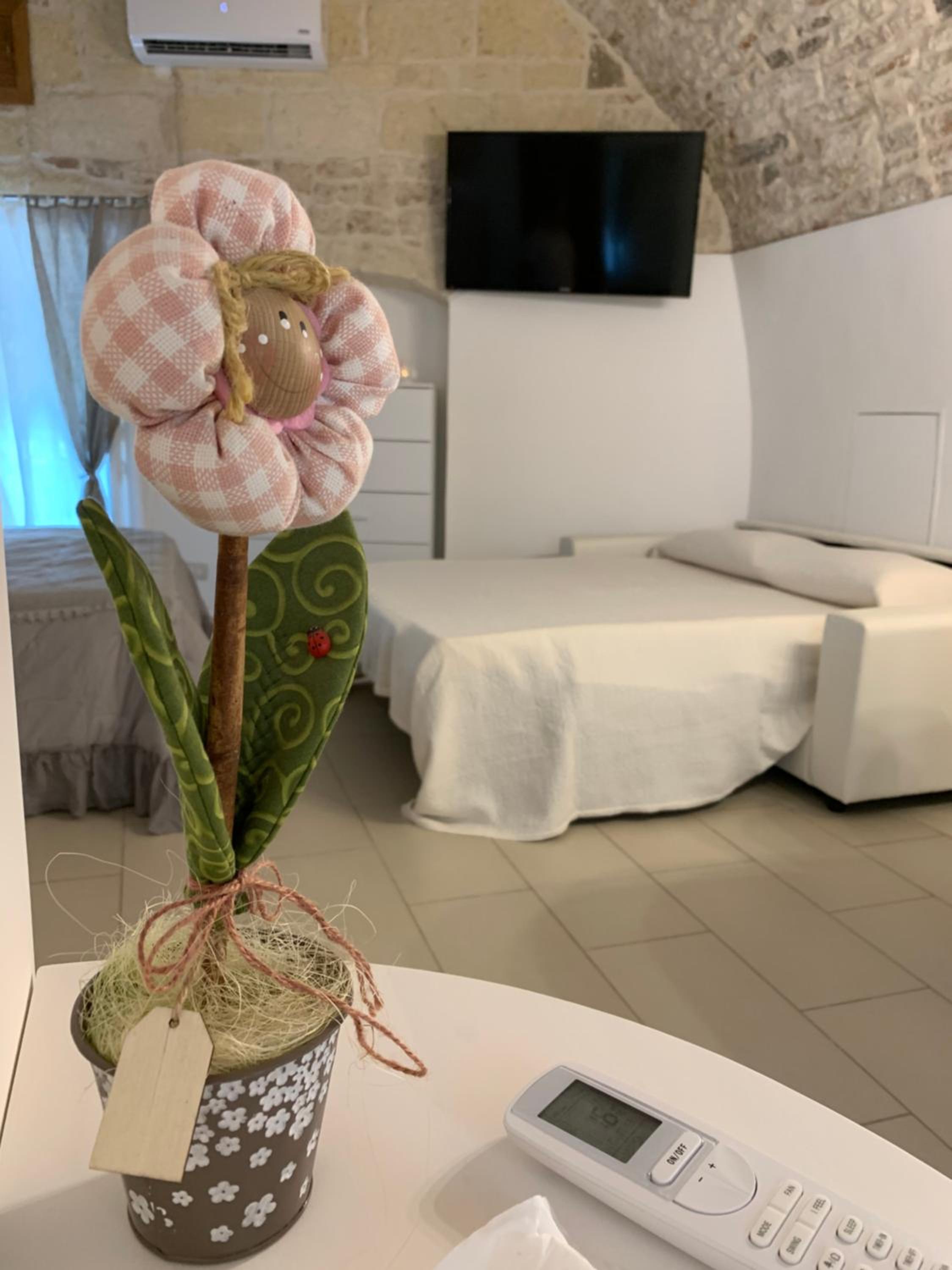 Quadruple Room with Garden View - Photo 17