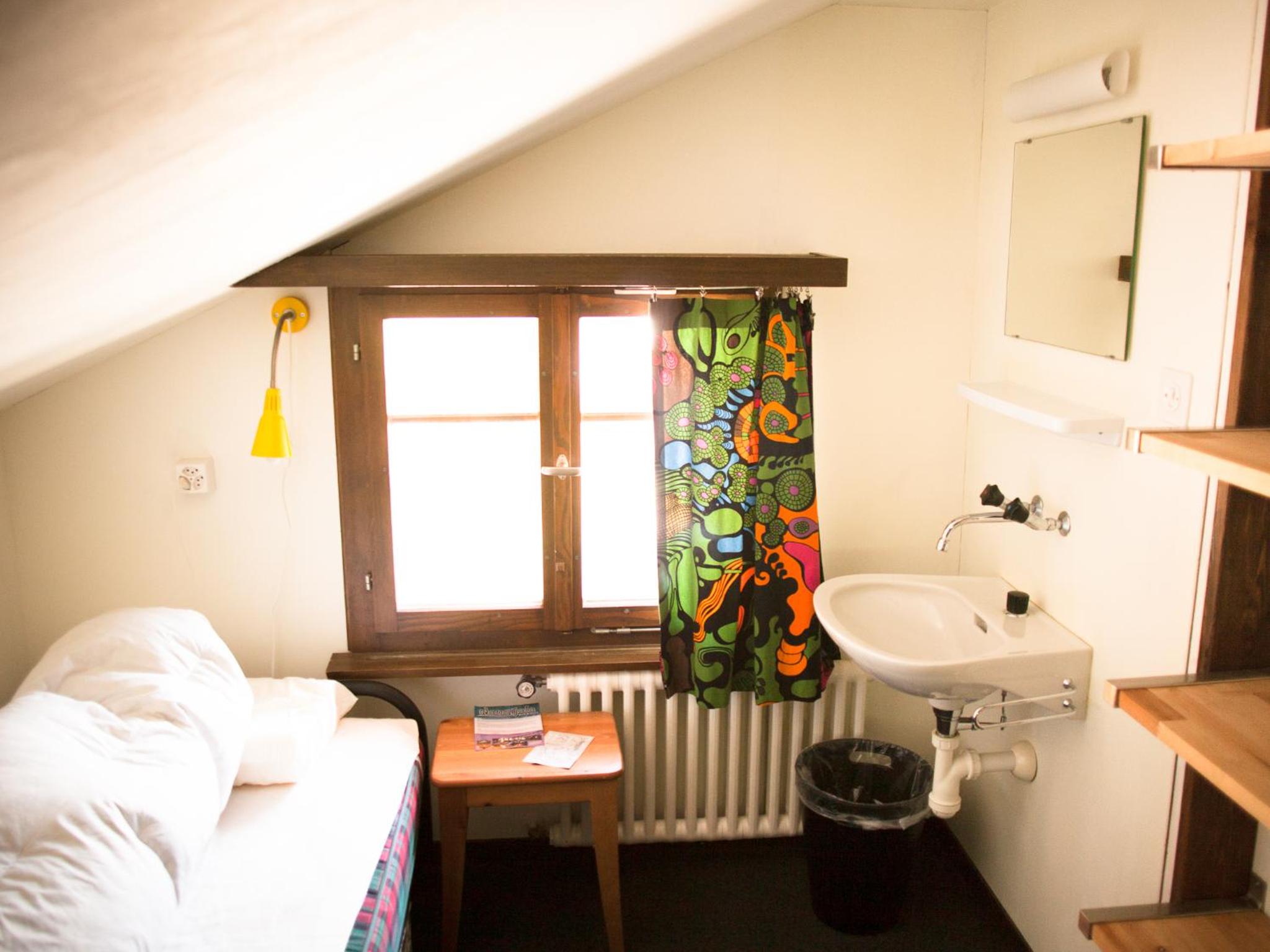 Twin Room with Shared Bathroom photo 3