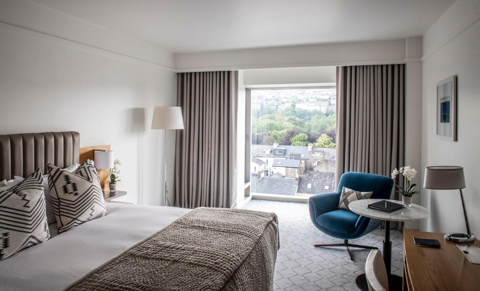 Classic Room, 2 Double Beds thumbnail 5