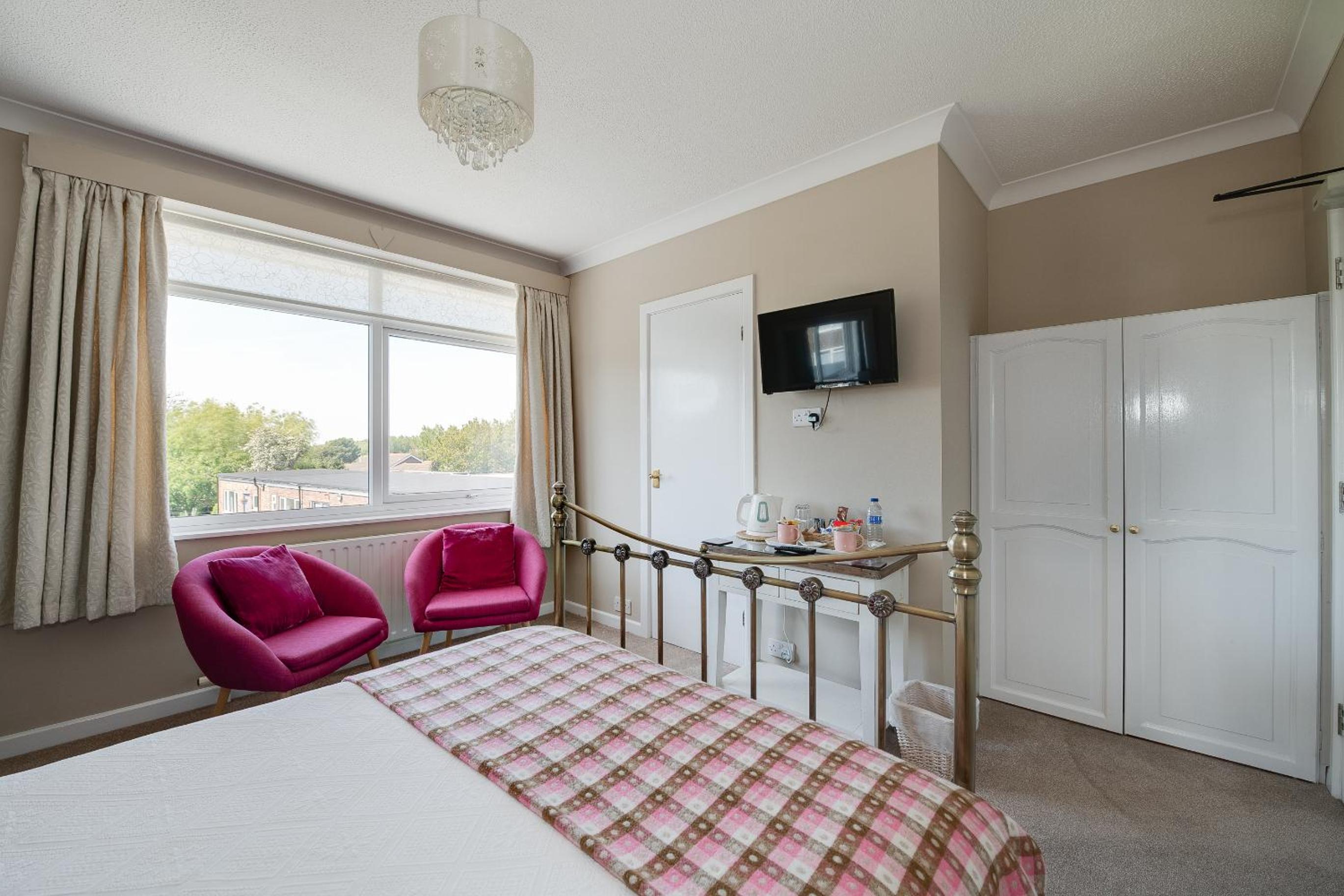 Double Room (Adults only and no dogs)
