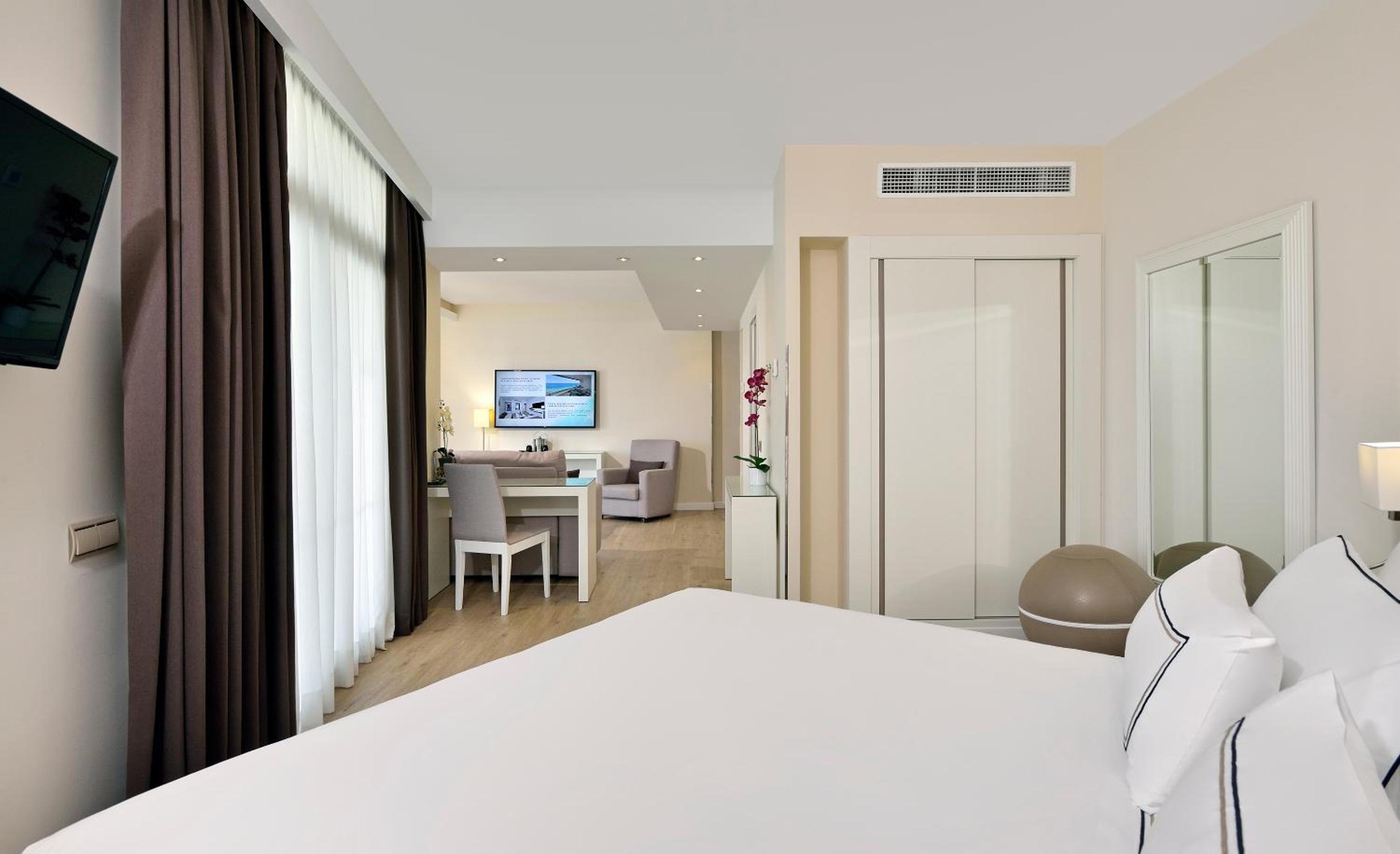 The Level Junior Suite - Adults Only - Photo 5