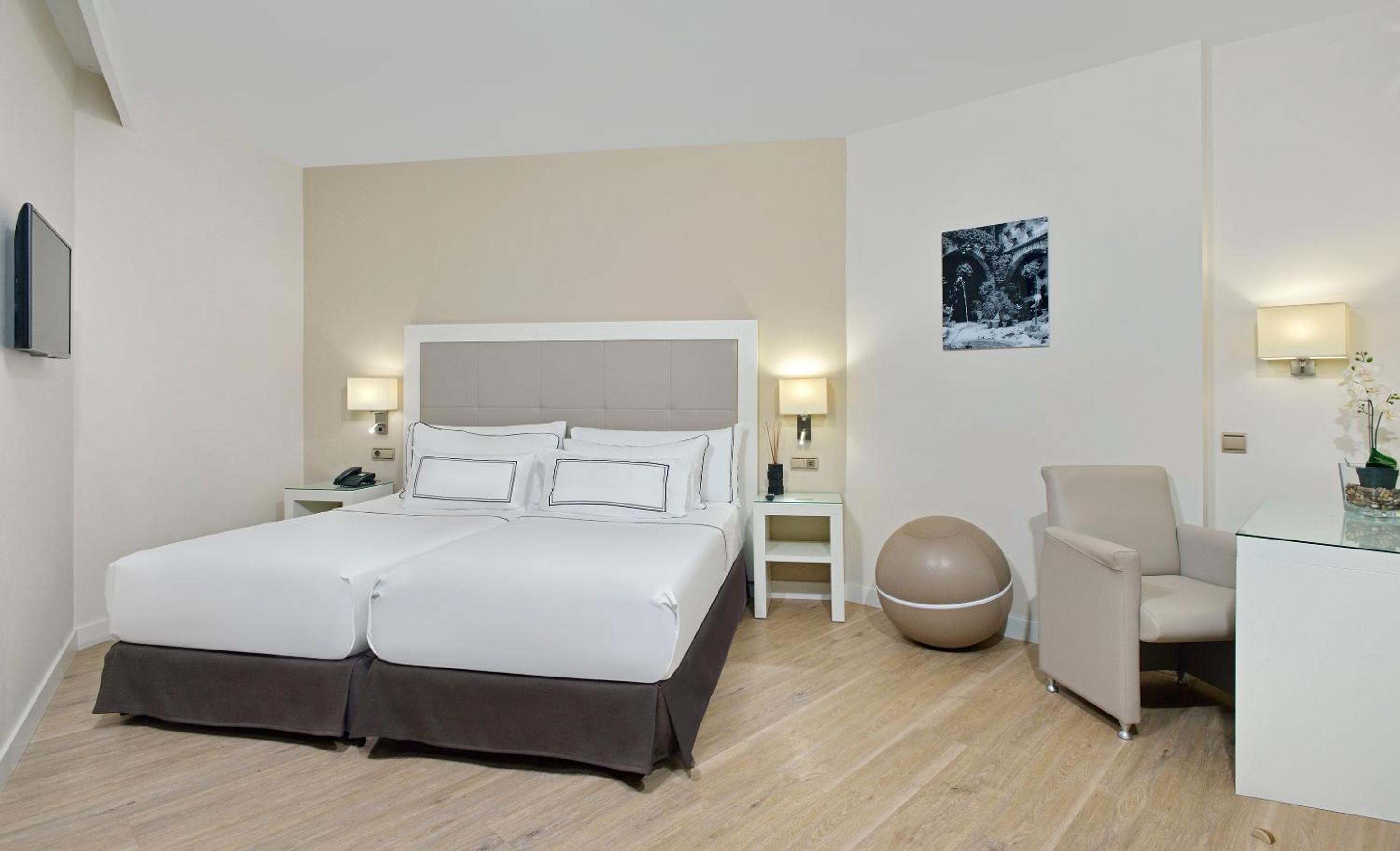 Executive Junior Suite - Photo 3