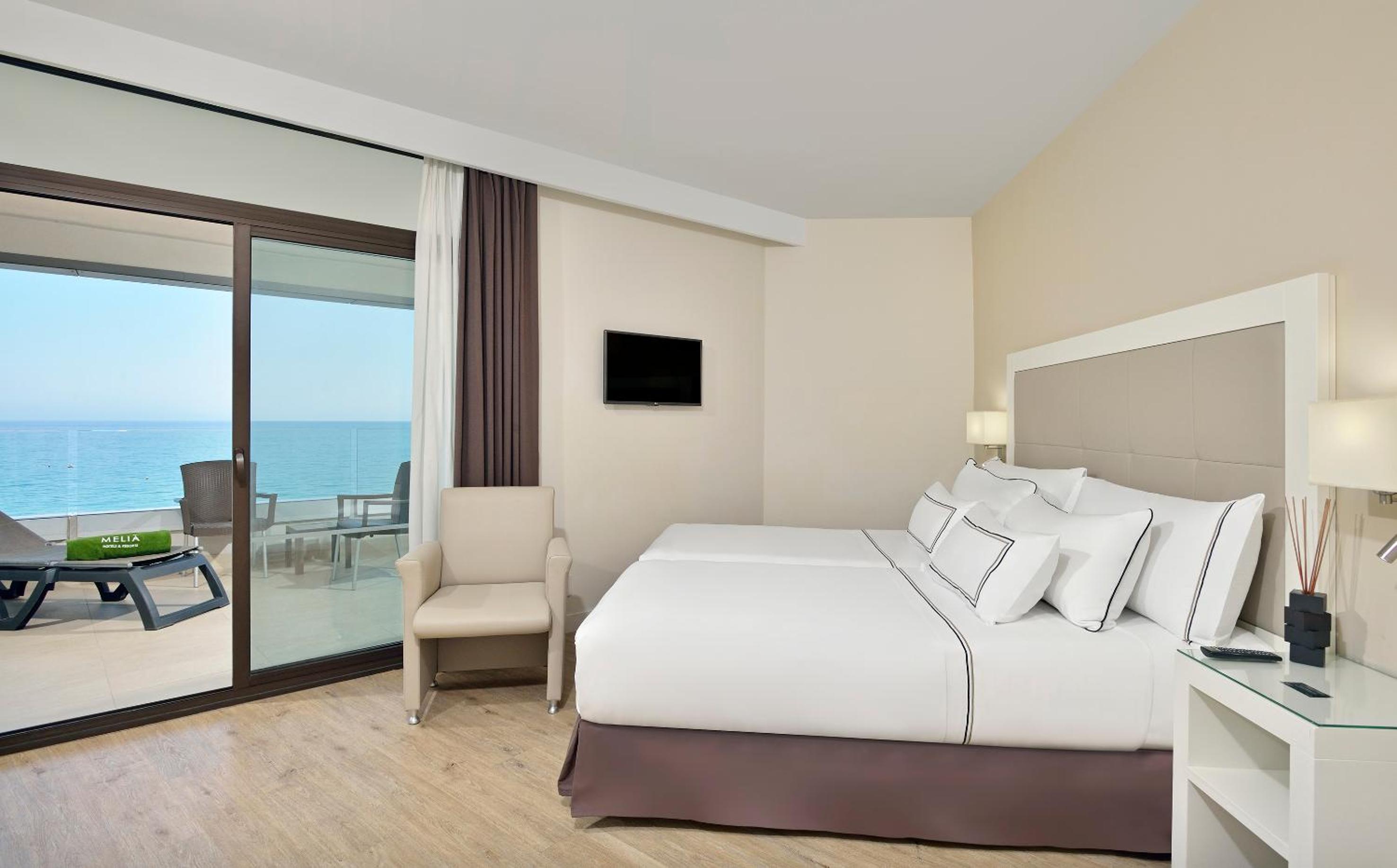Executive Junior Suite - Photo 2