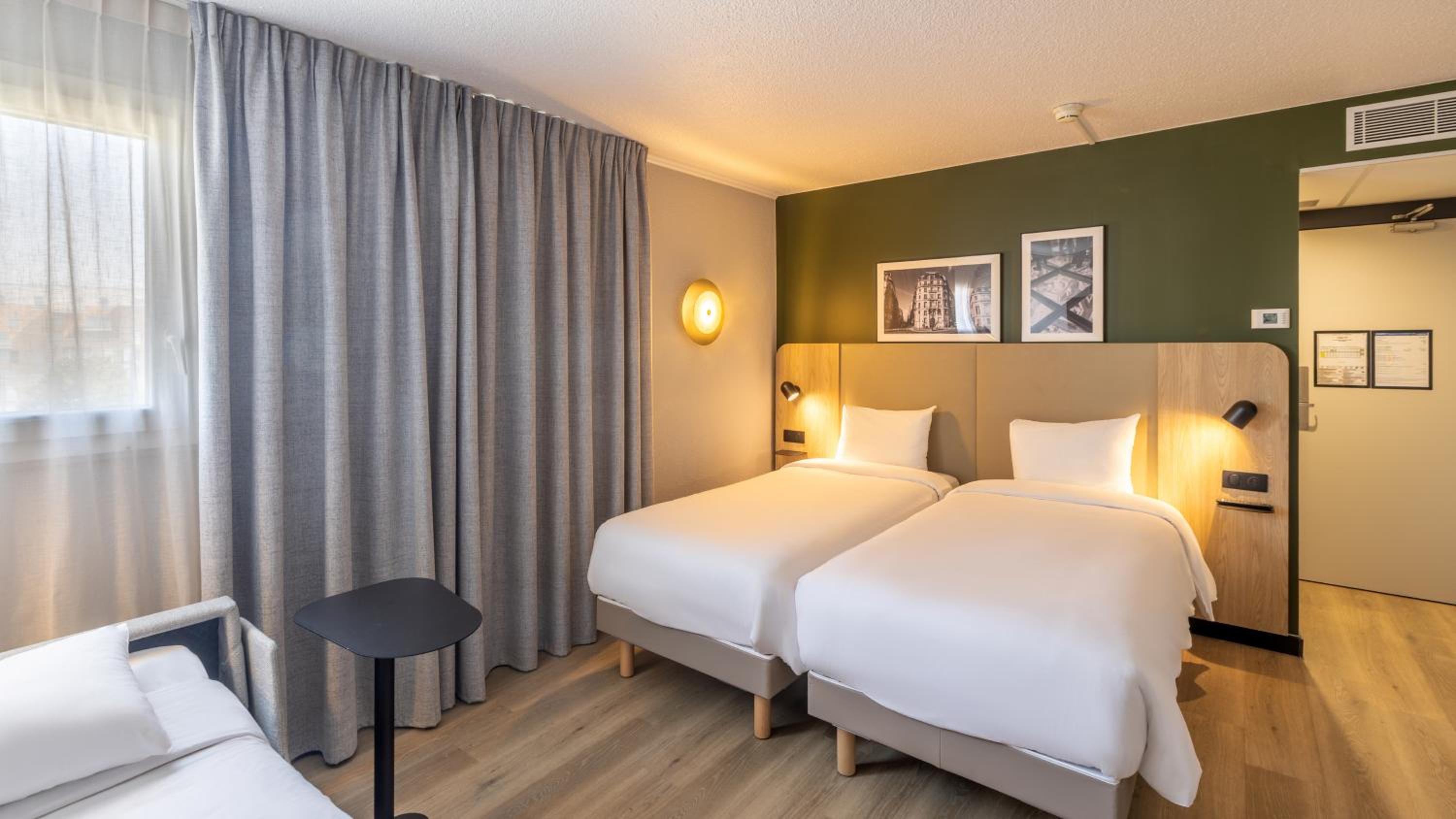 Standard Twin Room with Two Single Beds and Sofa Bed