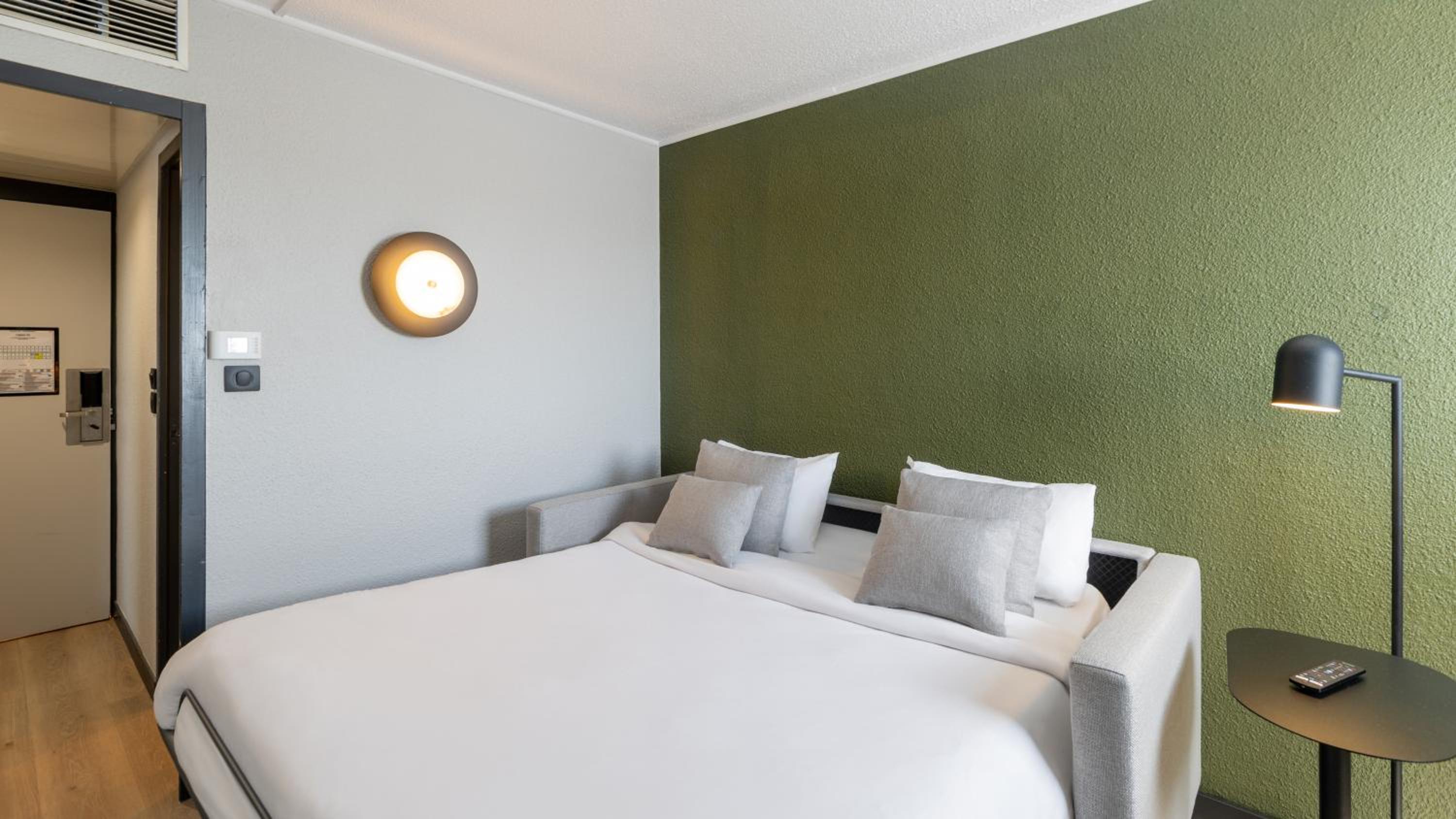 Standard Twin Room with Two Single Beds and Double Sofa Bed