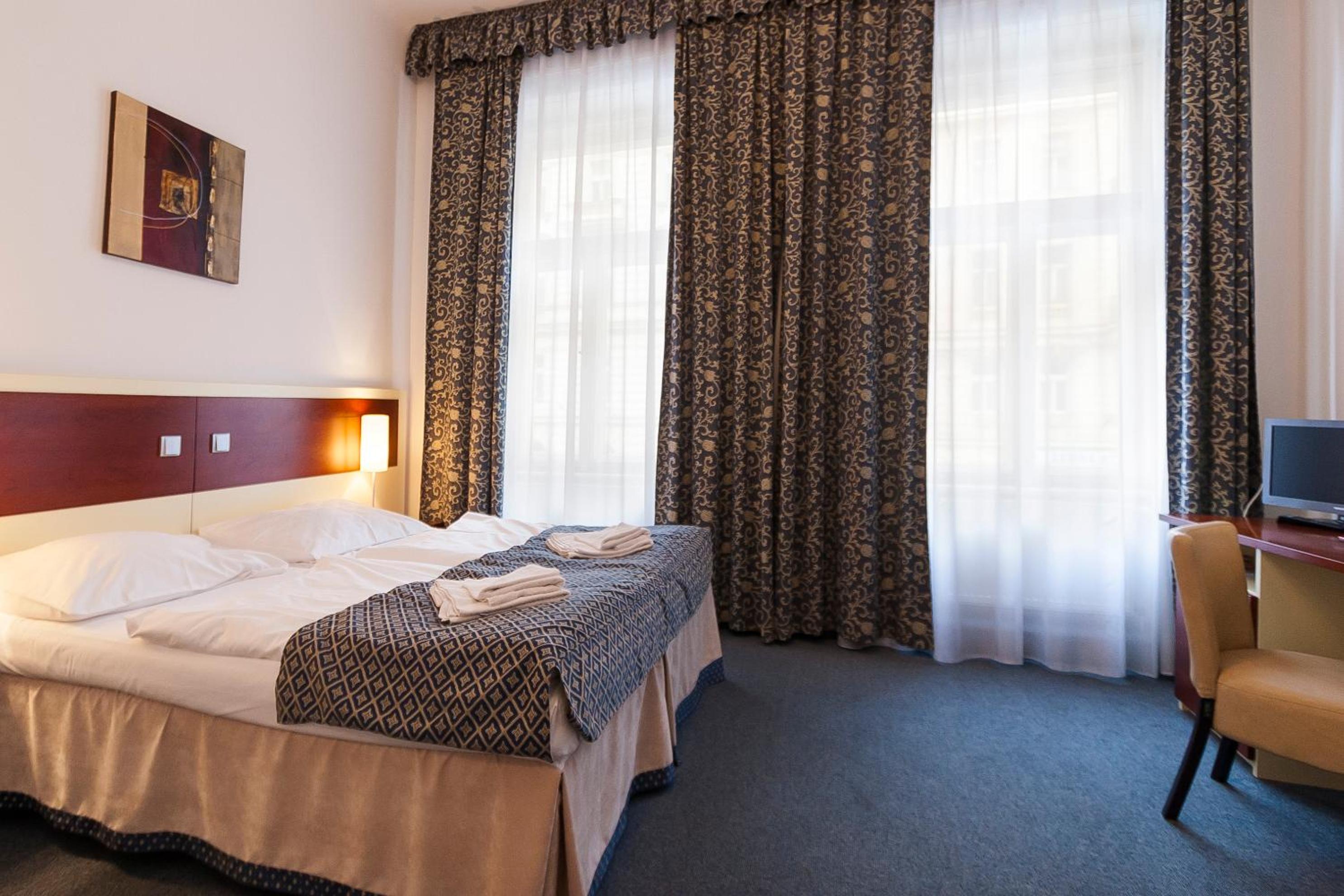 Comfort Single Room