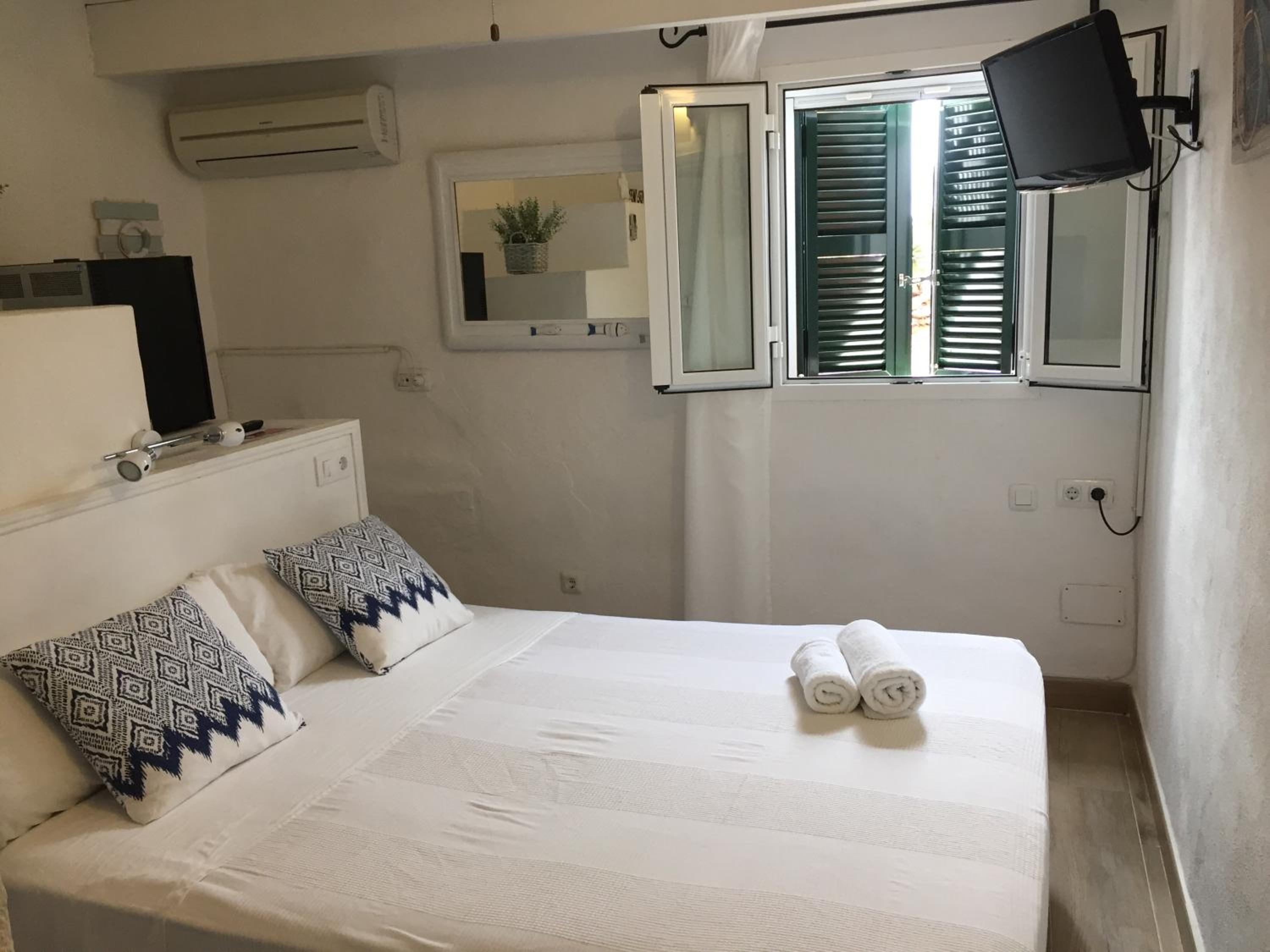 Habitación Doble Pequeña