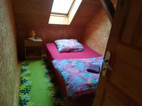 Standard Single Room with Shared Bathroom photo 1