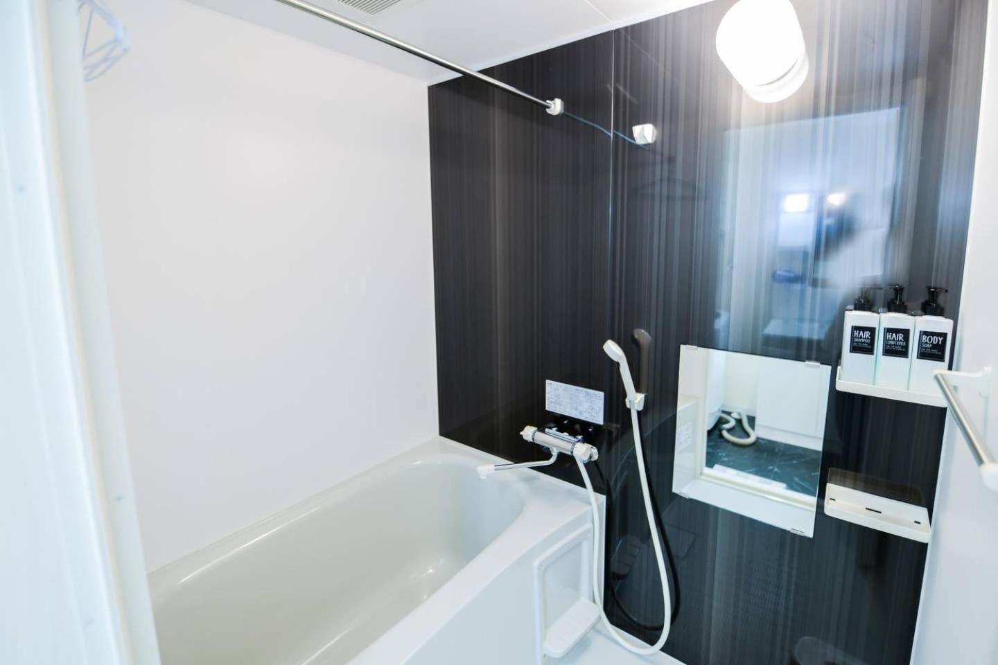 One-Bedroom Apartment - Photo 5