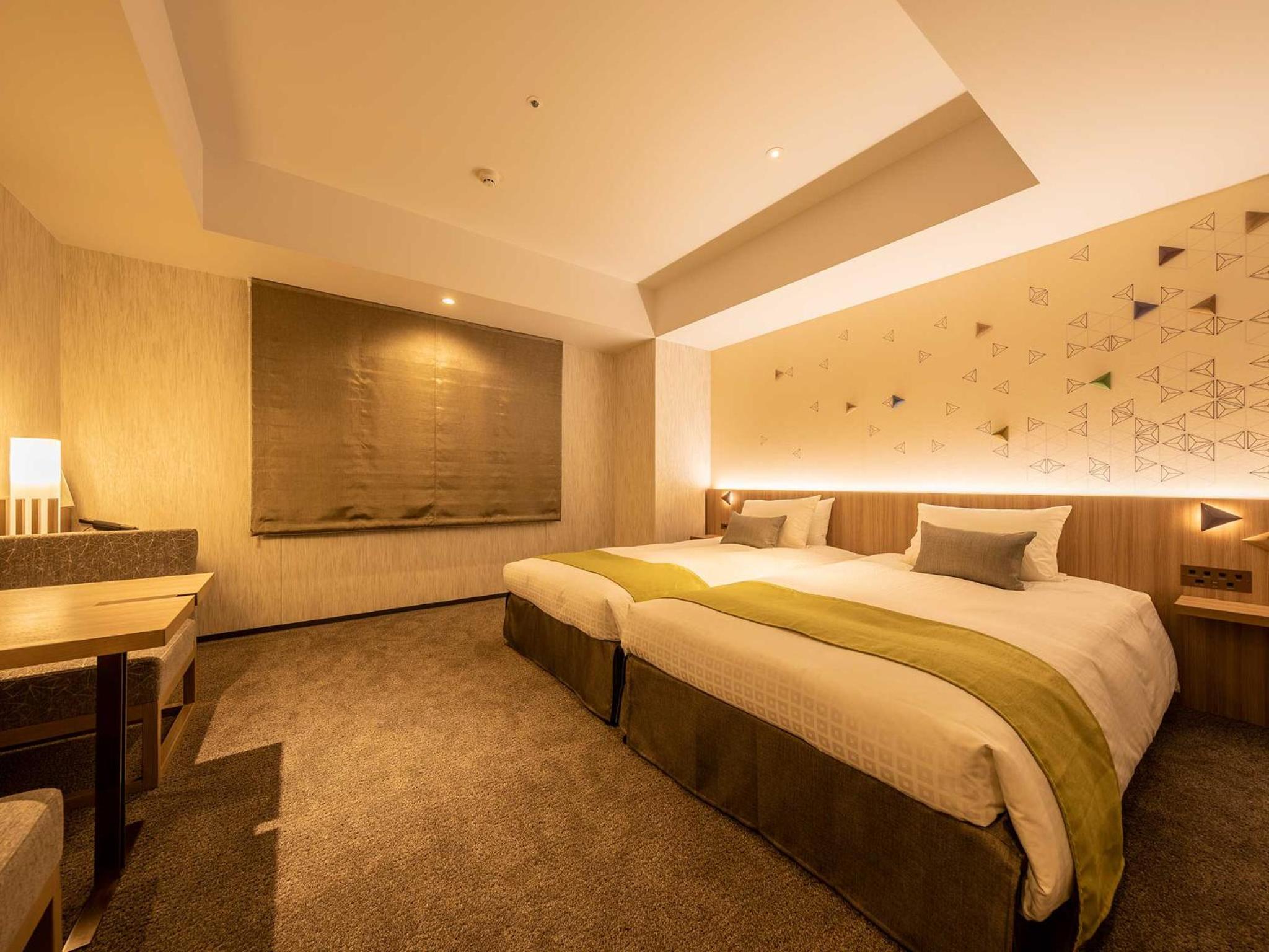 Deluxe Twin Room - Photo 21
