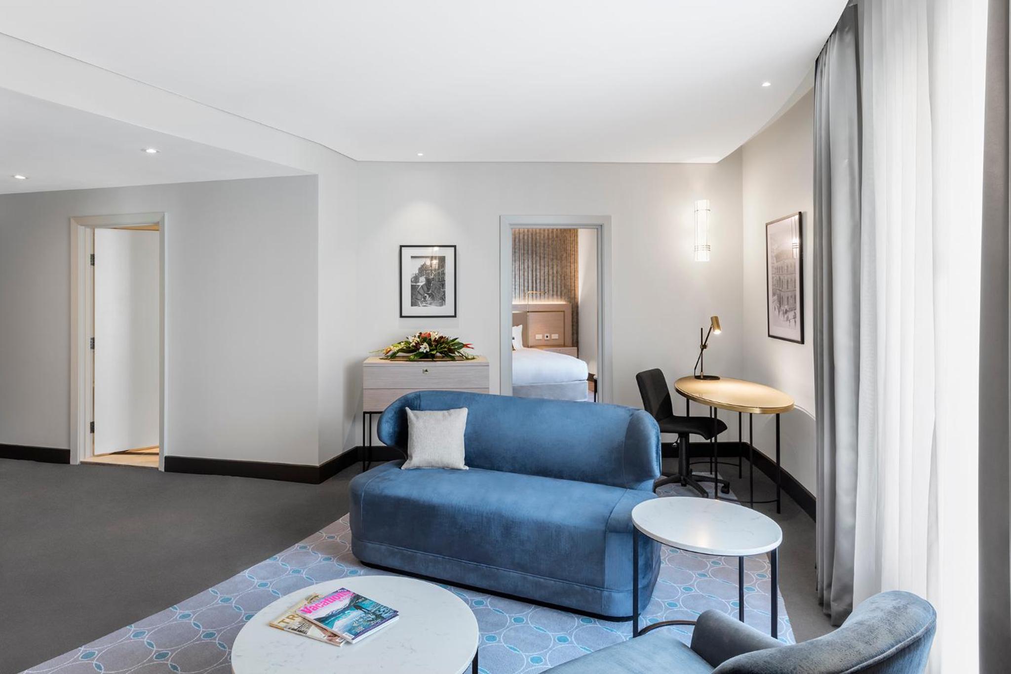 Paradox One Bedroom Spa Suite thumbnail 5