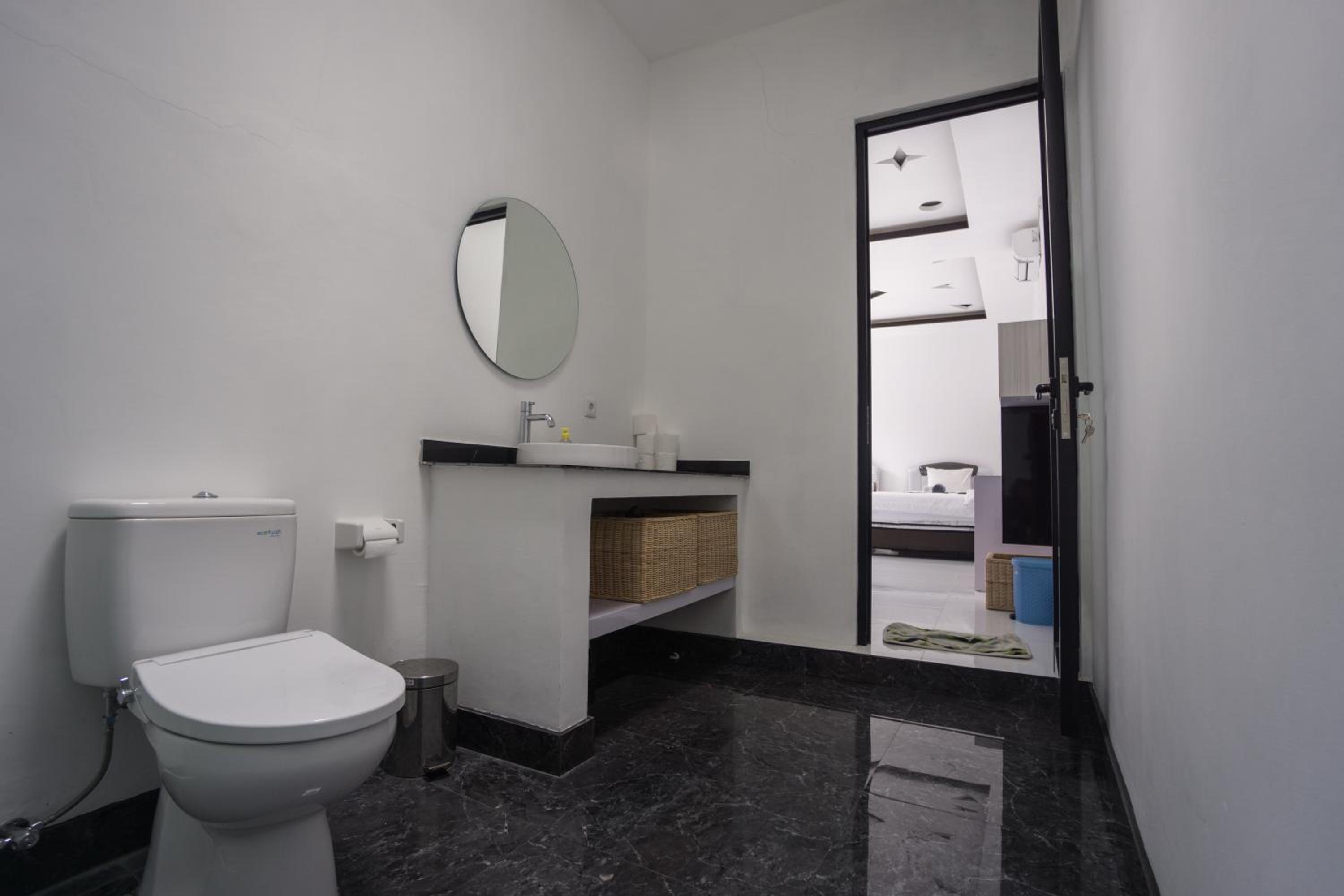 Deluxe Quadruple Room - Photo 6