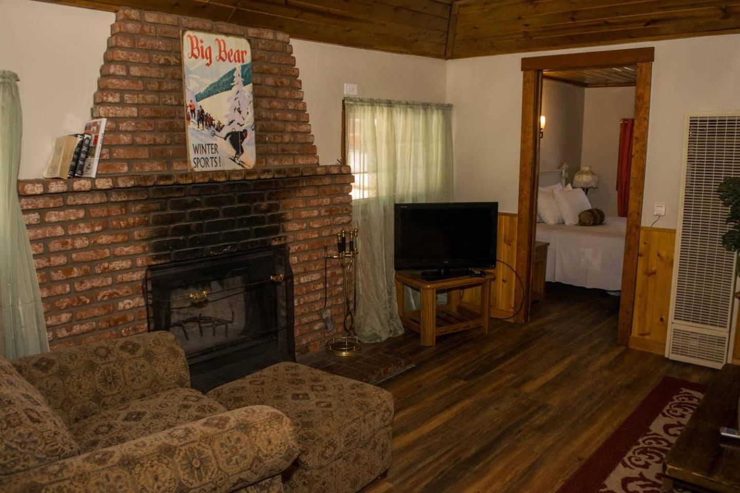 Family Double Room - Photo 5
