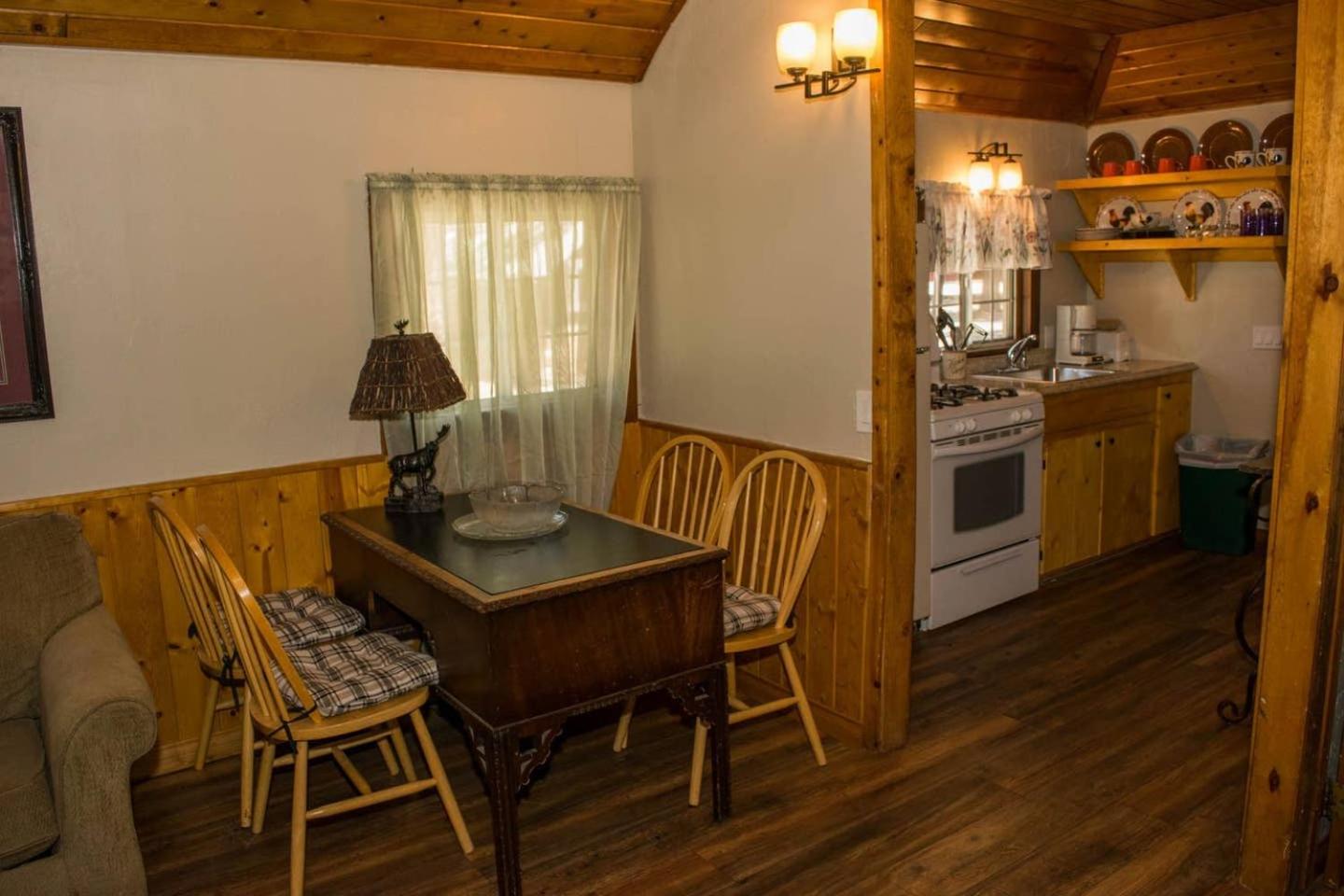 Family Double Room - Photo 7