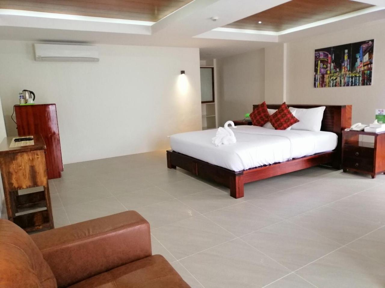 Executive Suite photo 2
