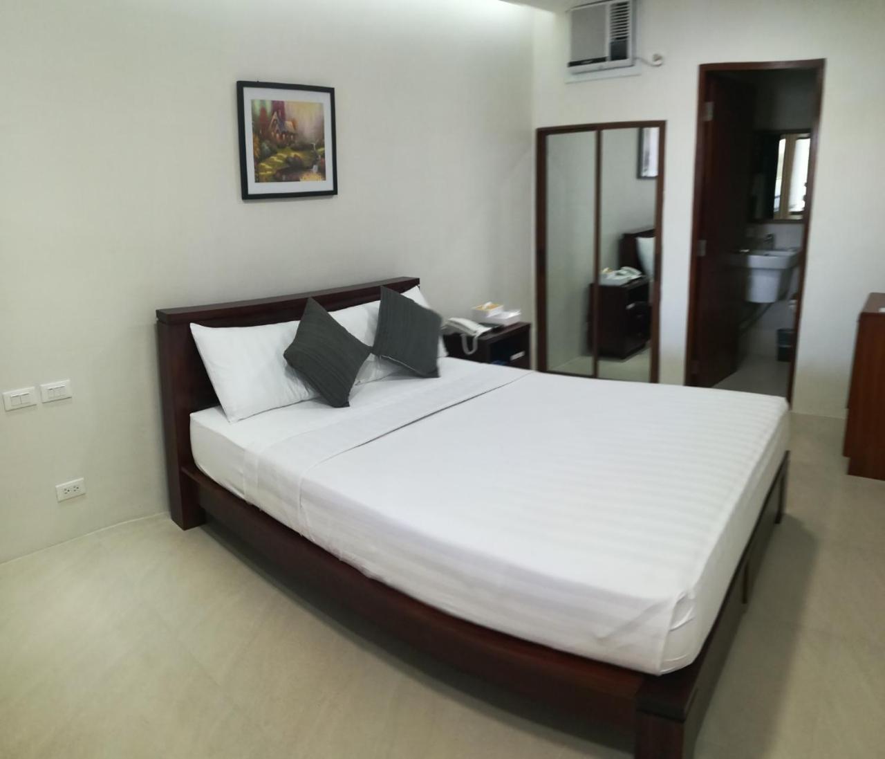 Deluxe Queen Room photo 1
