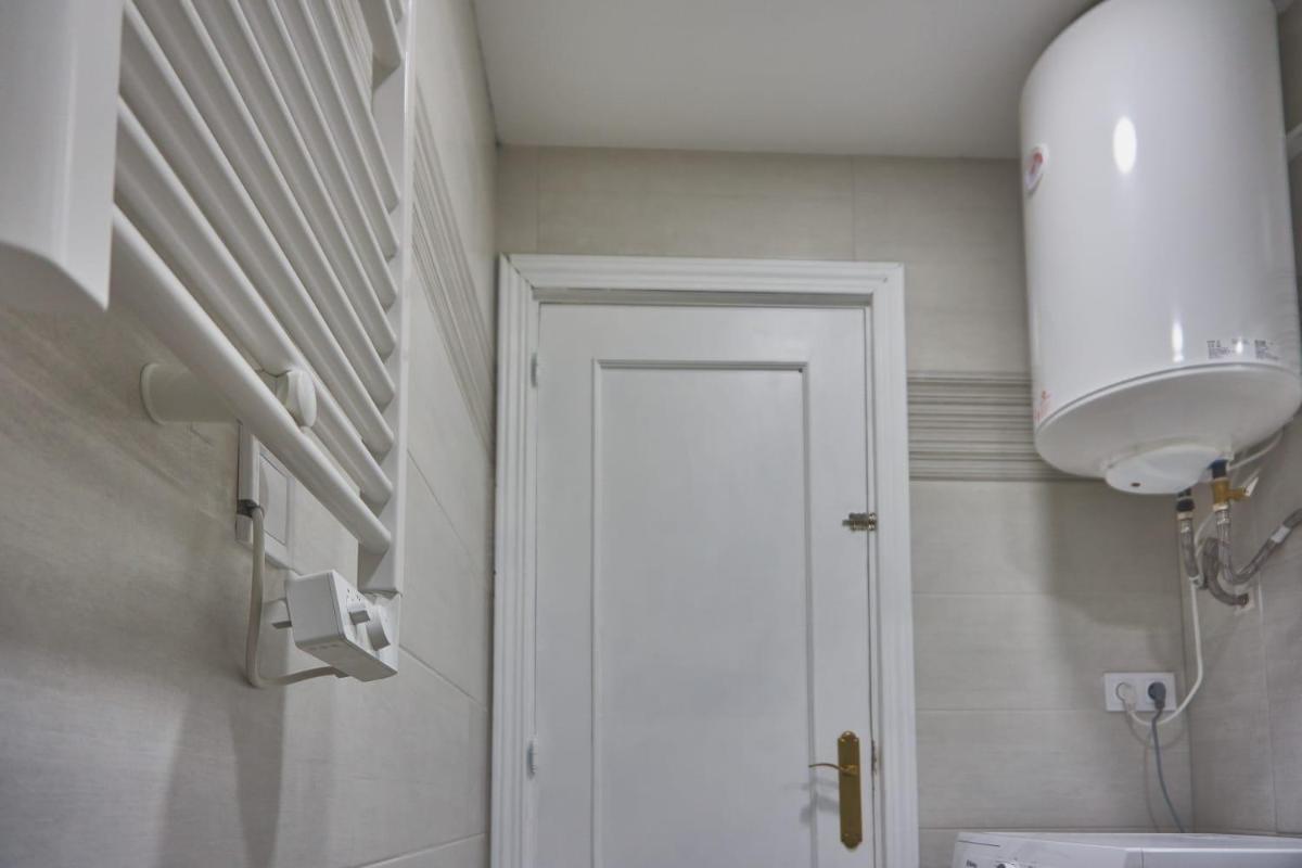 Studio Apartment photo 2
