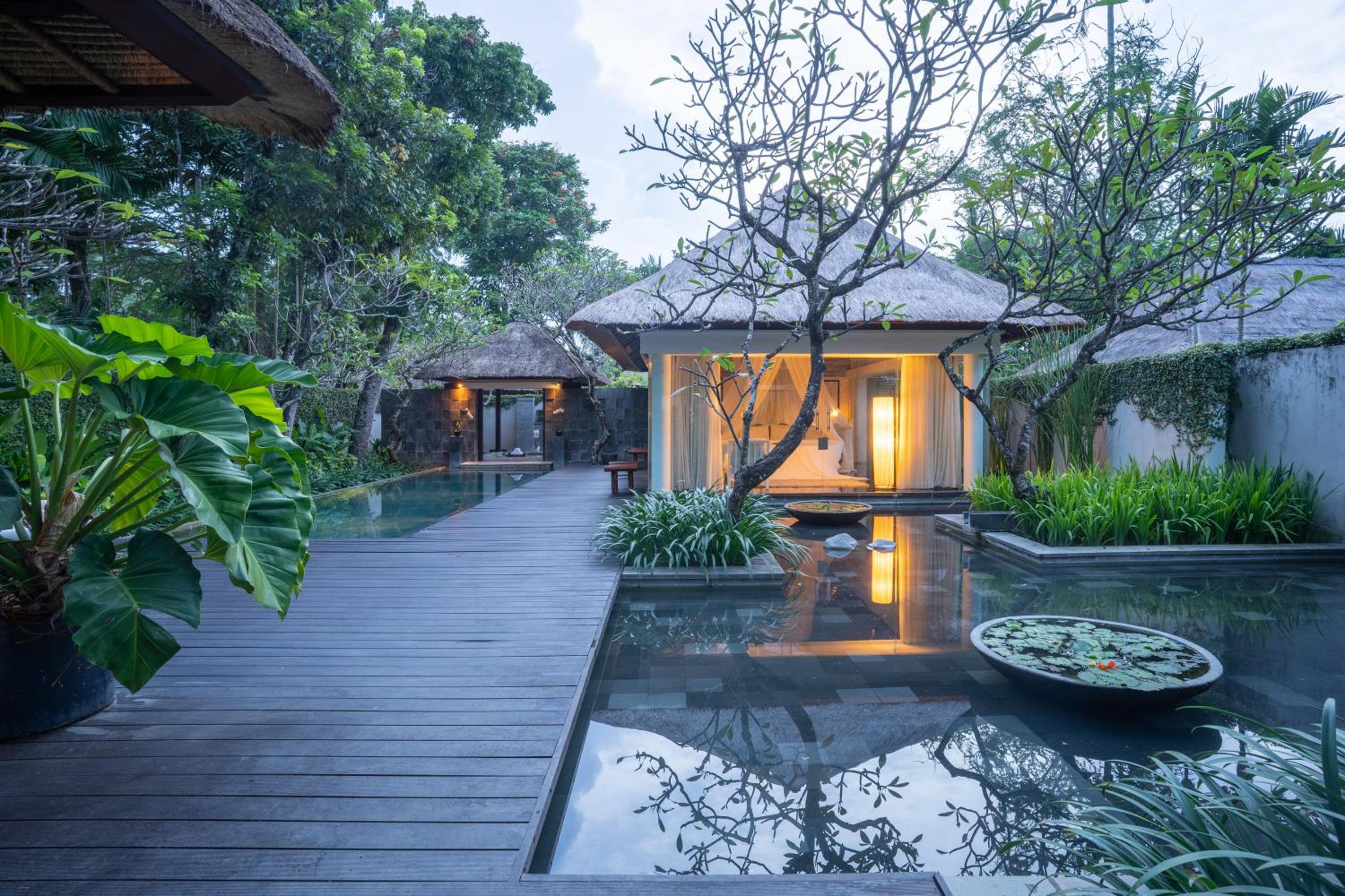 One-Bedroom Luxury Pool Villa with Free Airport Transfer - Photo 2